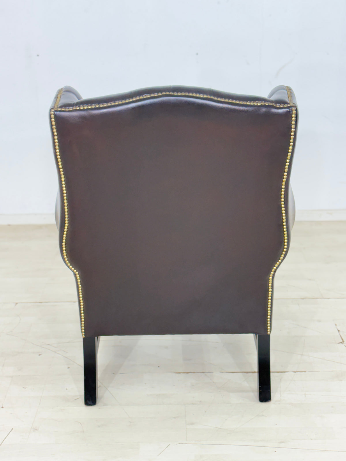 Chesterfield Ohrensessel / Ledersessel / Wilmowsky – Burgundy Leder