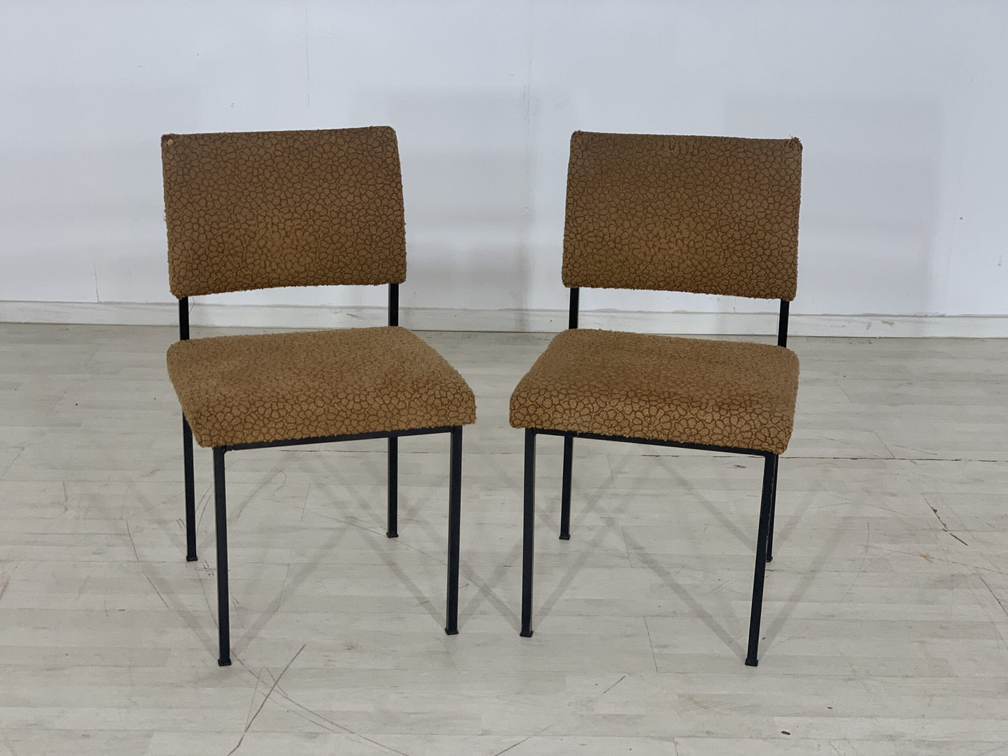 2X MID CENTURY CHAIRS DINING ROOM CHAIRS KITCHEN CHAIRS VINTAGE