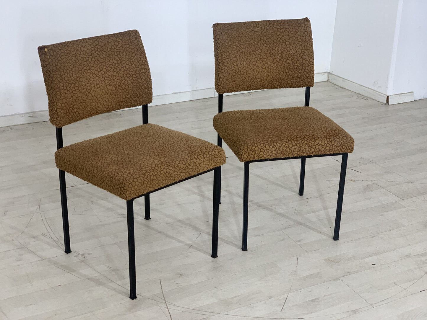 2X MID CENTURY CHAIRS DINING ROOM CHAIRS KITCHEN CHAIRS VINTAGE