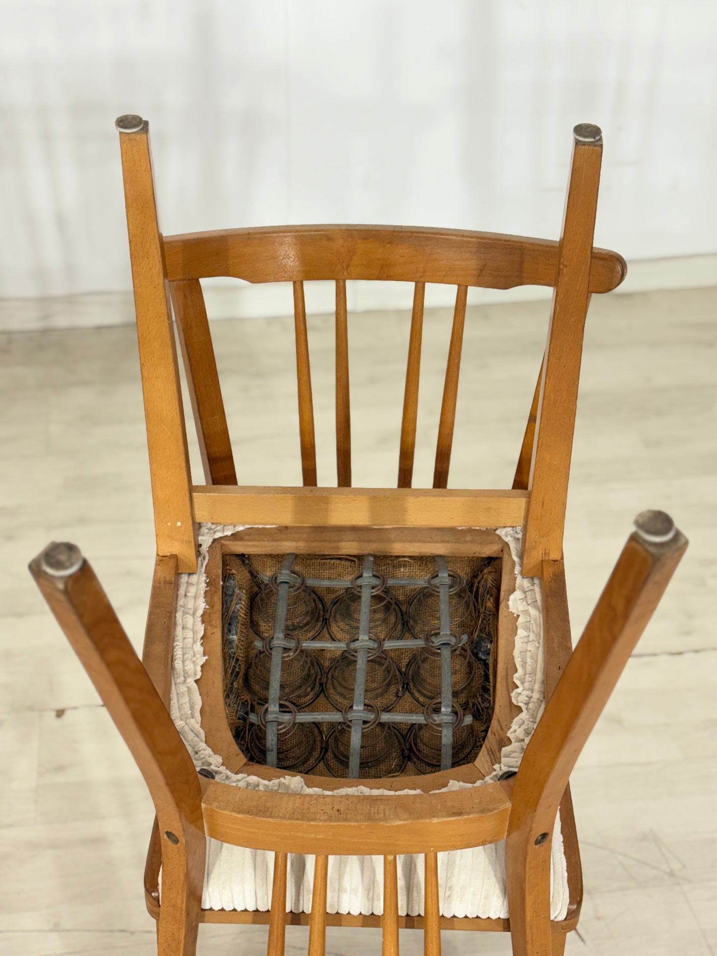 4x Mid-Century Stühle / Esszimmerstühle / Küchenstühle – Vintage 60er Jahre