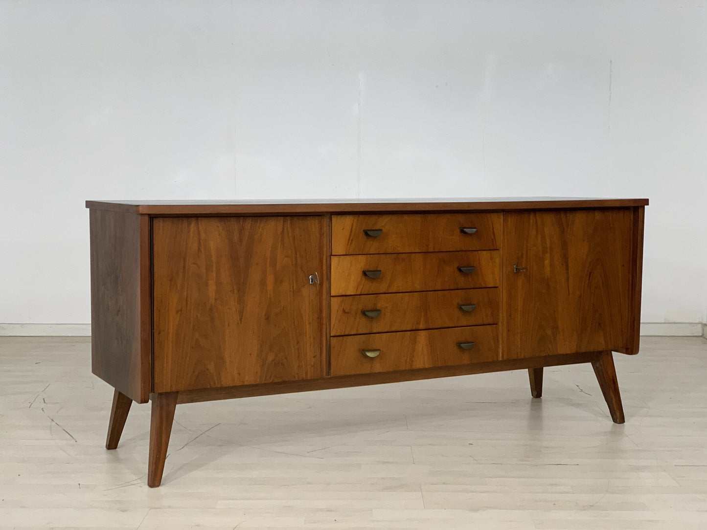 MID CENTURY ANRICHTE KOMMODE SIDEBOARD WOHNZIMMERSCHRANK VINTAGE