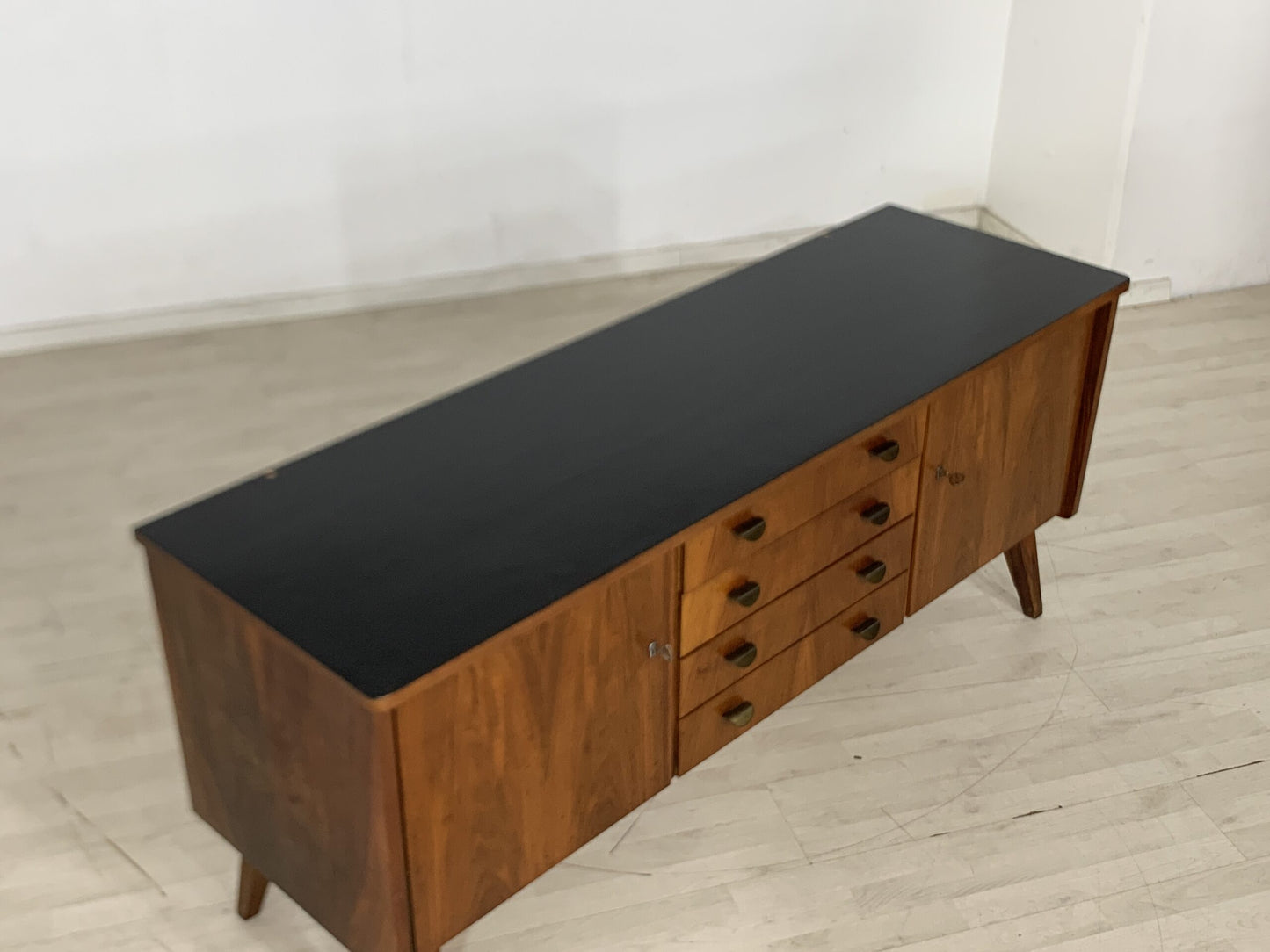 MID CENTURY ANRICHTE KOMMODE SIDEBOARD WOHNZIMMERSCHRANK VINTAGE