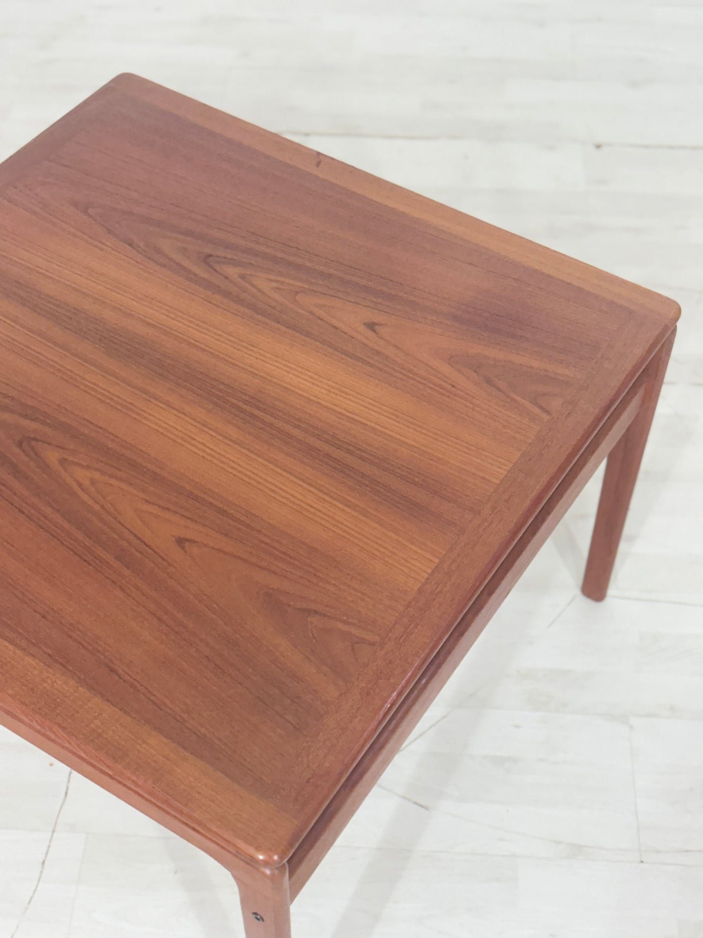 Schöner Vintage Couchtisch / Mid-Century Teak Couchtisch / Tisch / Wohnzimmertisch / Vintage Coffee Table