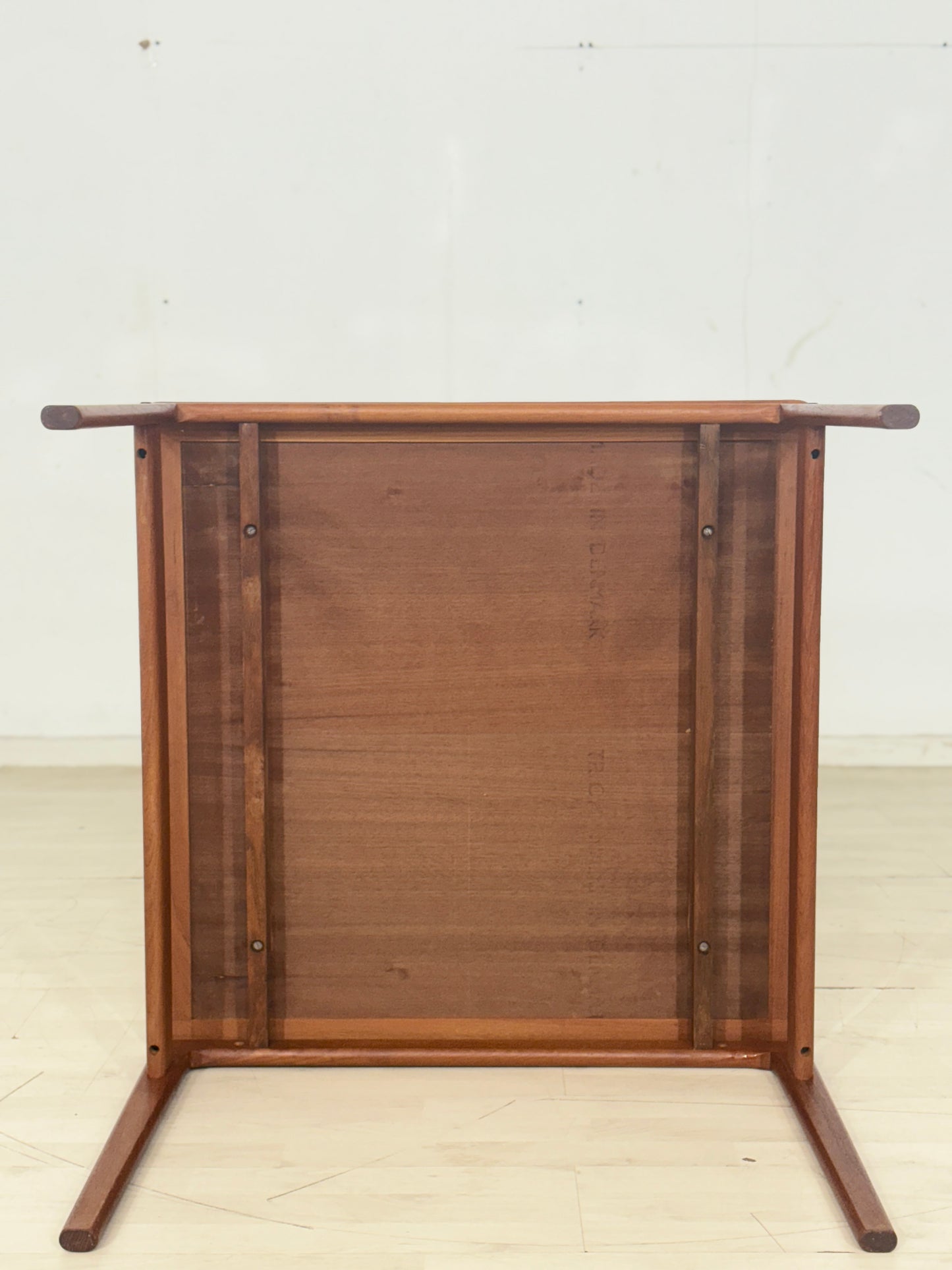 Schöner Vintage Couchtisch / Mid-Century Teak Couchtisch / Tisch / Wohnzimmertisch / Vintage Coffee Table
