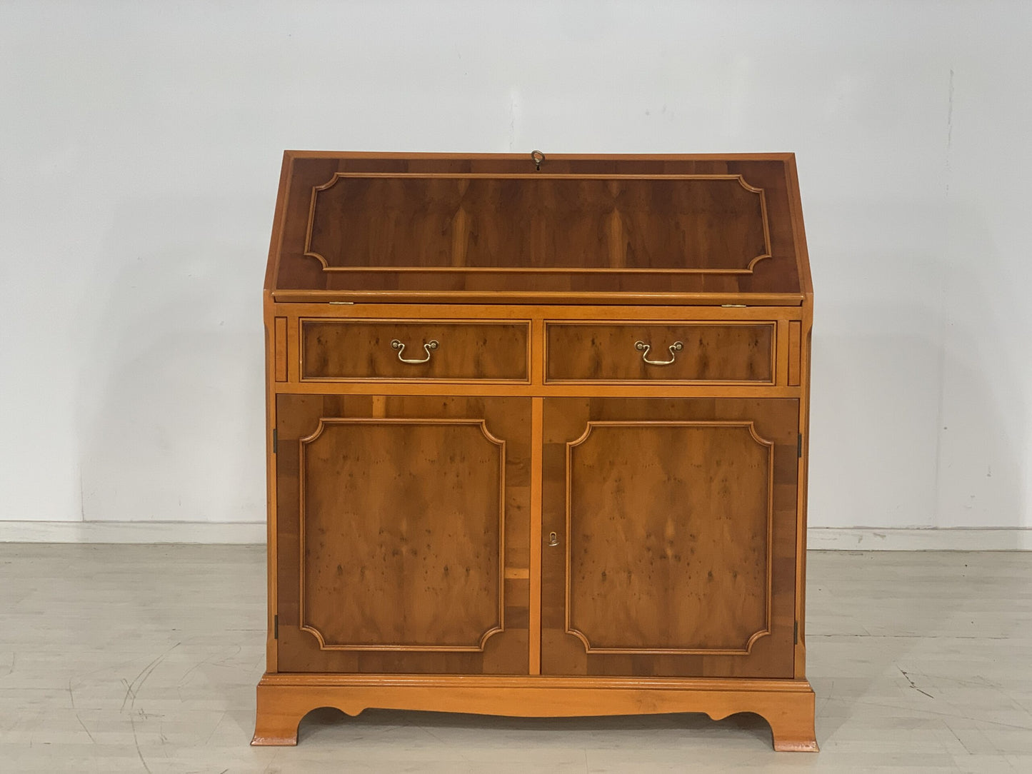 MID CENTURY SECRETARY DESK WRITING CABINET VINTAGE