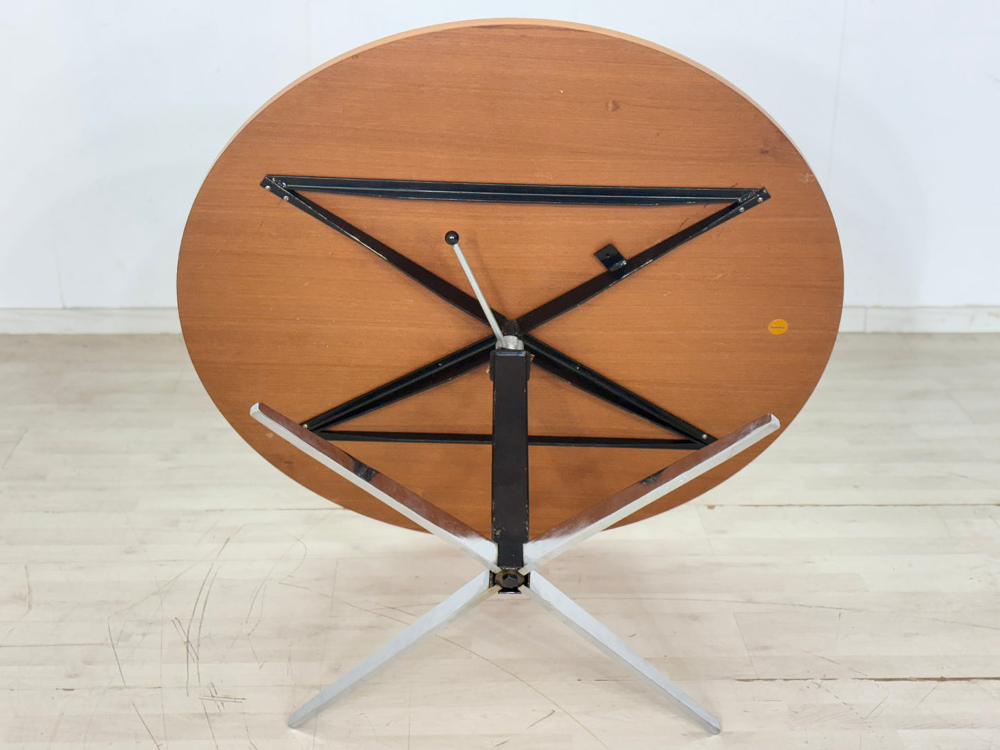 Sehr schöner Vintage Esstisch / Küchentisch / Tisch / JM Thomas