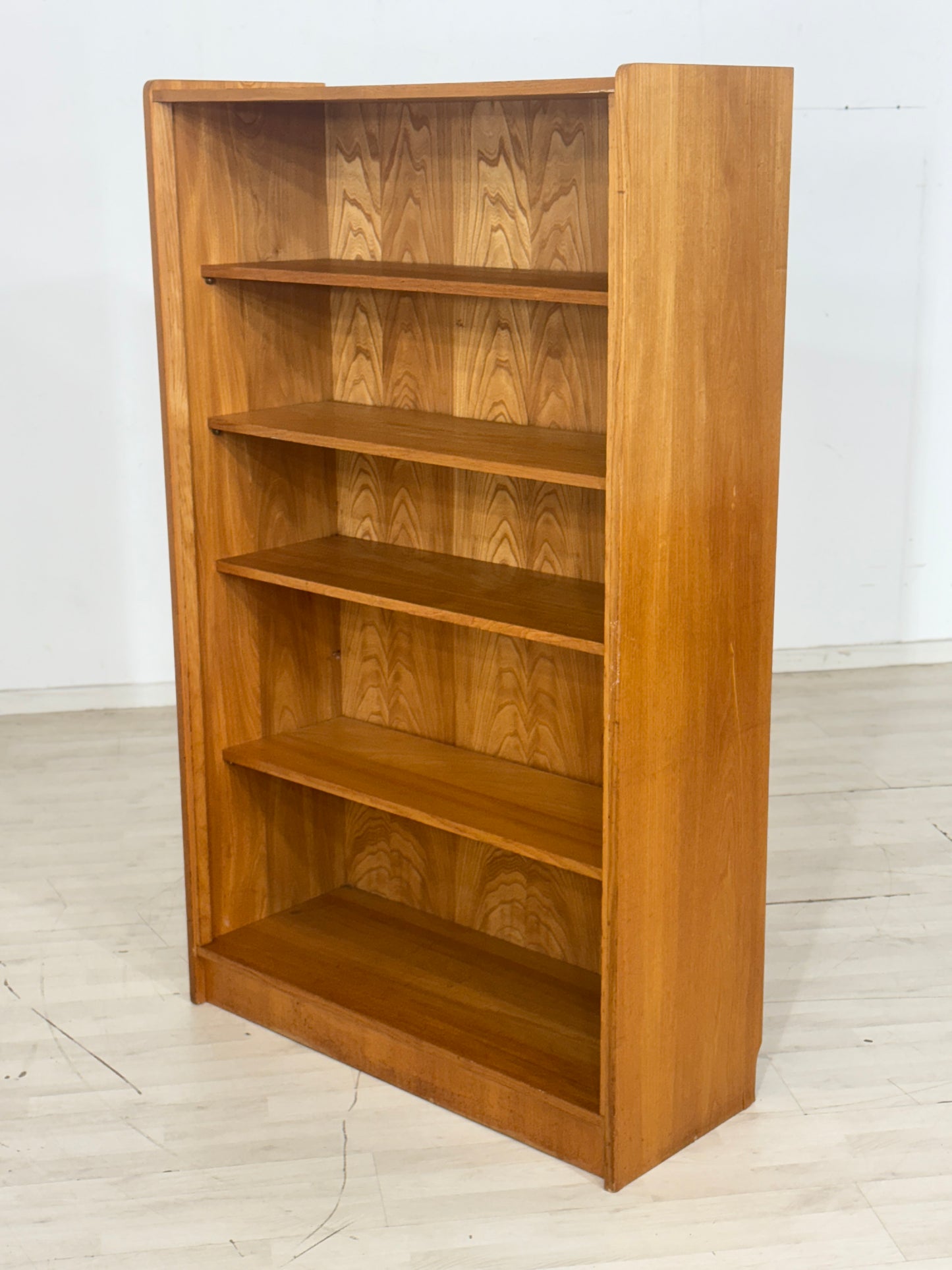 Sehr schönes Teak Regal / Vintage Bücherregal / Bücherschrank / Fächerschrank