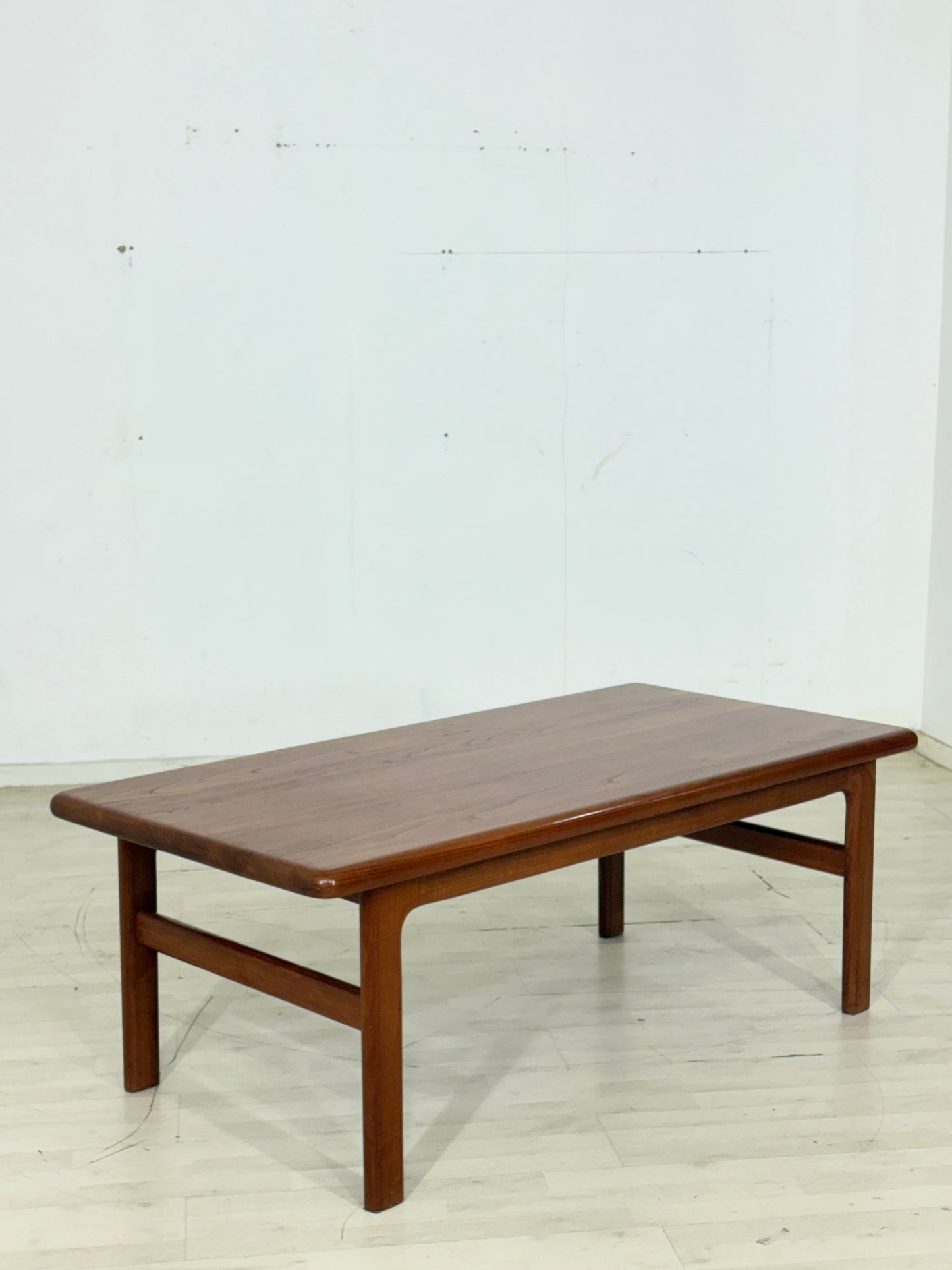 Vintage Teak Couchtisch / Tisch / Wohnzimmertisch / Mid-Century Coffee Table