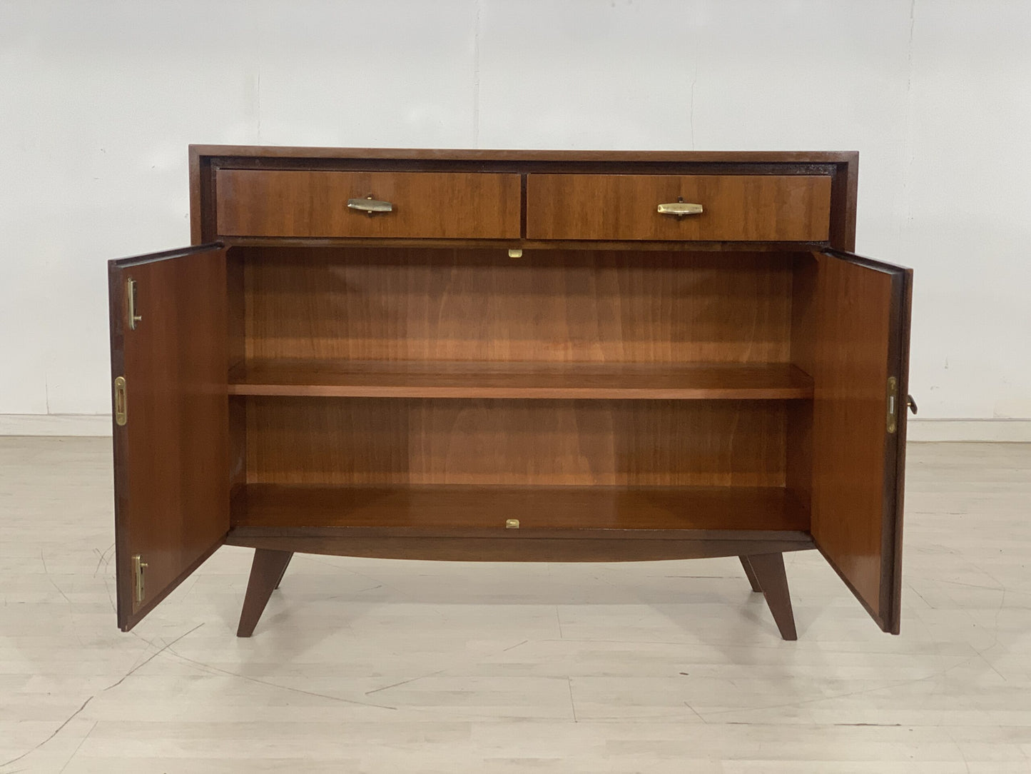 60er JAHRE MID CENTURY KOMMODE SIDEBOARD SCHRANK FLURSCHRANK VINTAGE