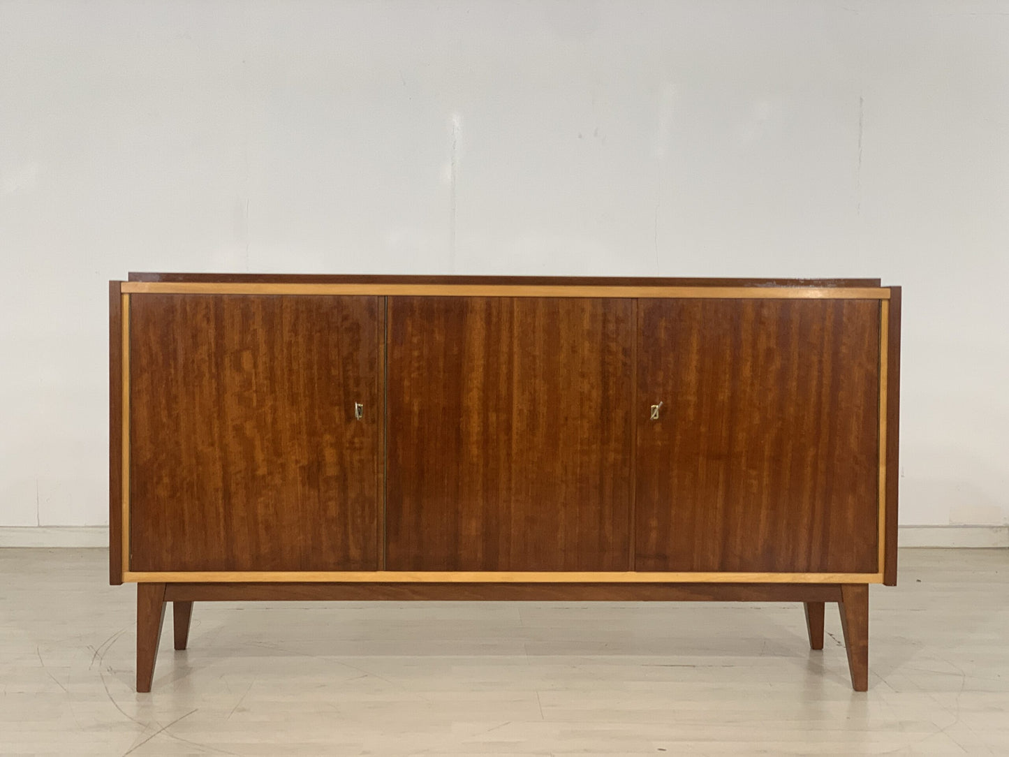 MID CENTURY CHEST OF DRAWERS SIDEBOARD CABINET HALLWAY CABINET SIDEBOARD VINTAGE