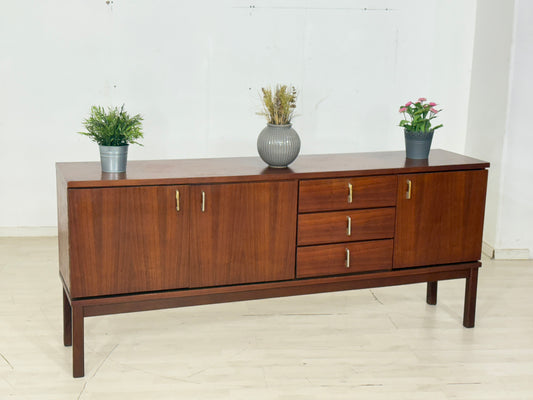 Sehr schönes Vintage Sideboard / Teak Anrichte / Kommode / Schrank