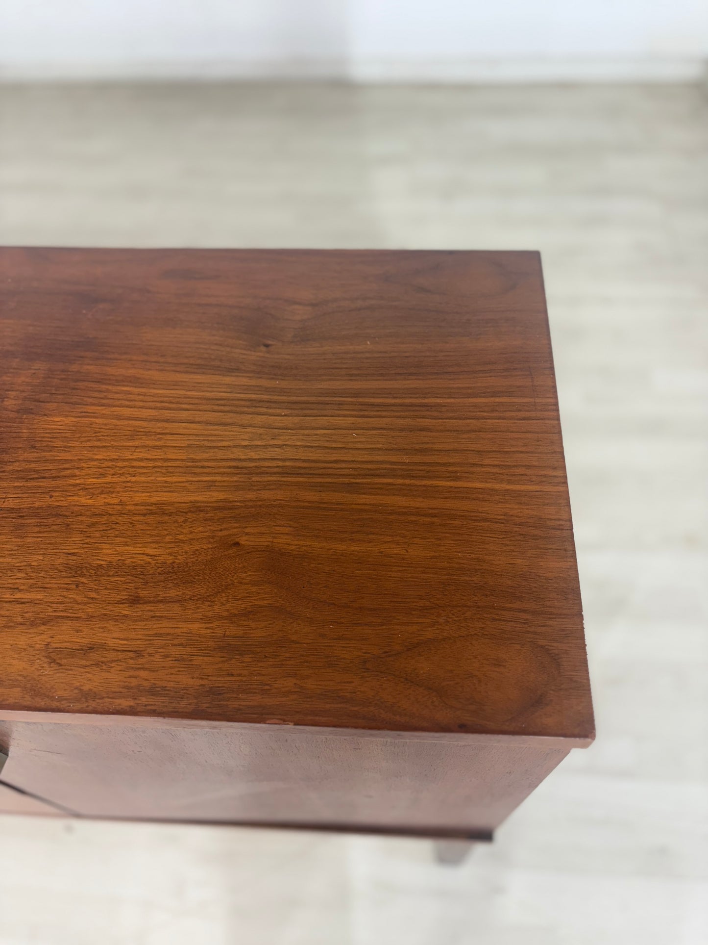 Sehr schönes Vintage Sideboard / Teak Anrichte / Kommode / Schrank