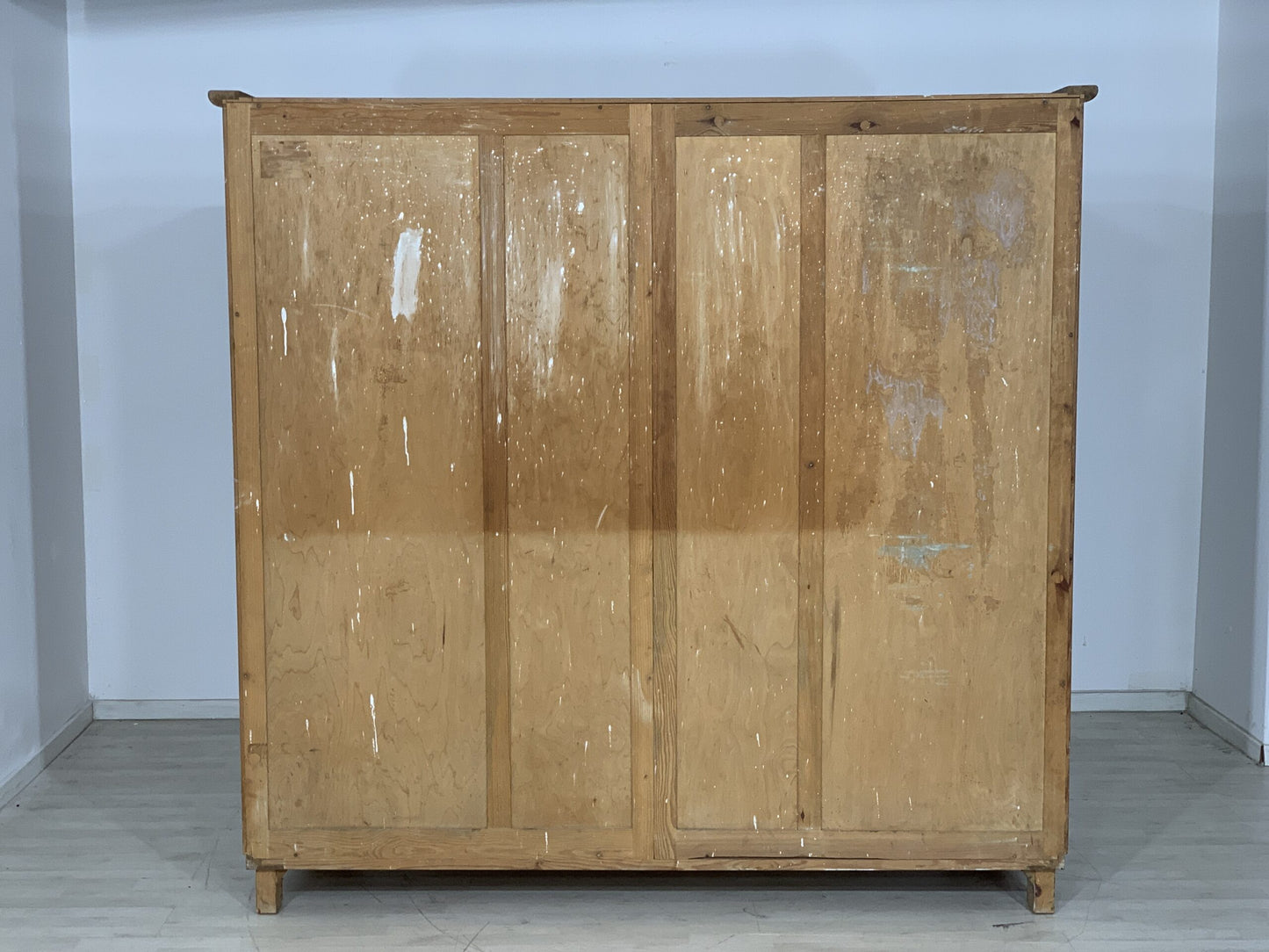 60'S WARDROBE LINEN CABINET BEDROOM CABINET VINTAGE