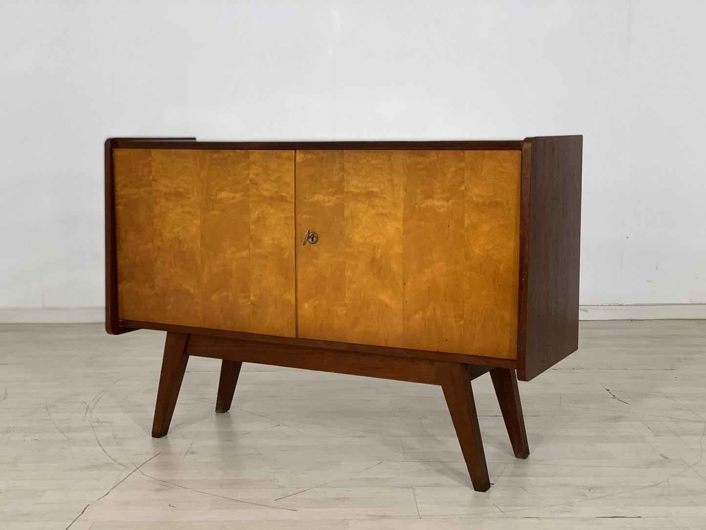 60s MID CENTURY CHEST OF DRAWERS SIDEBOARD CABINET VINTAGE