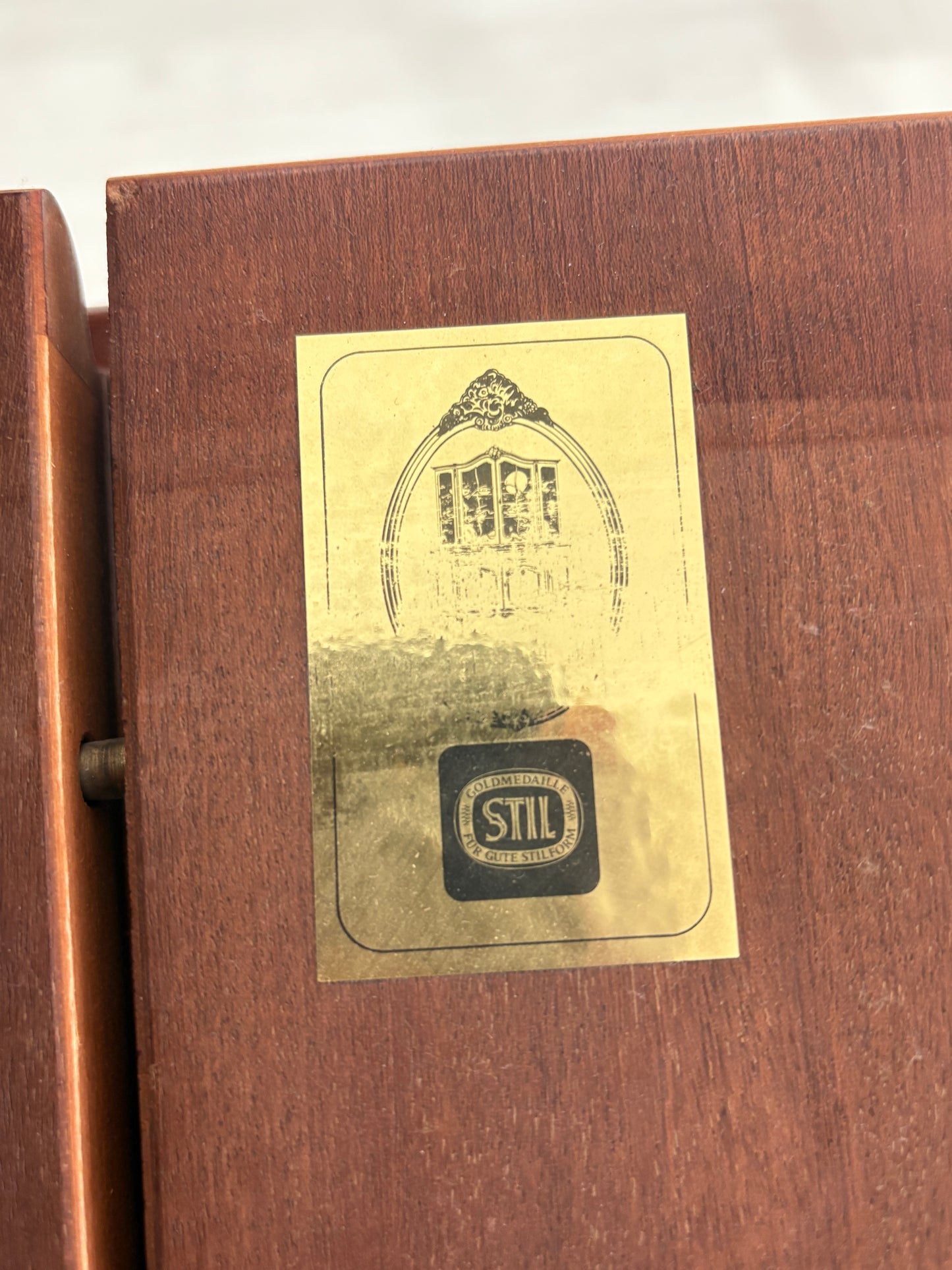 Hochwertiger Warrings Esstisch / Vintage Tisch / Ausziehbarer Küchentisch