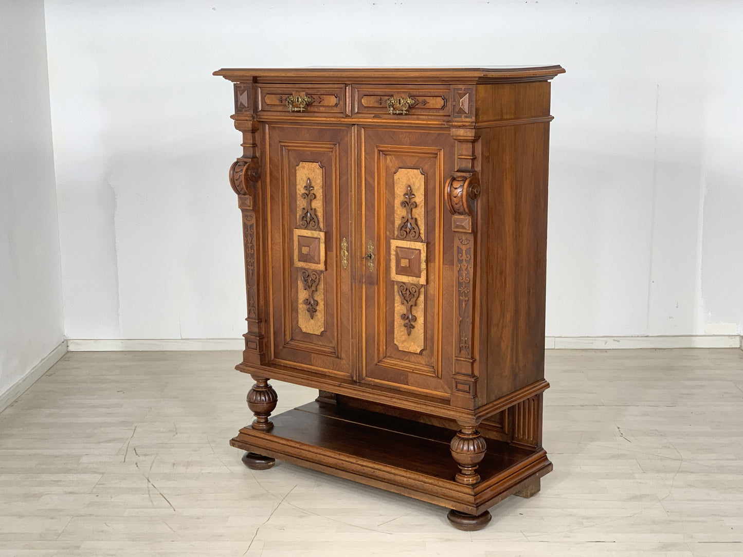 FOUNDATION PERIOD VERTIKO CABINET SIDEBOARD HALLWAY CABINET LIVING ROOM CABINET AROUND 1900