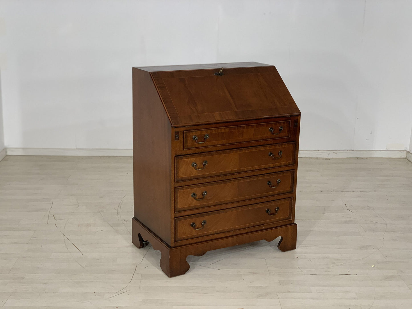 BUREAU DE SECRÉTAIRE DU MILIEU DU SIÈCLE, COMMODE CÔTÉ VINTAGE