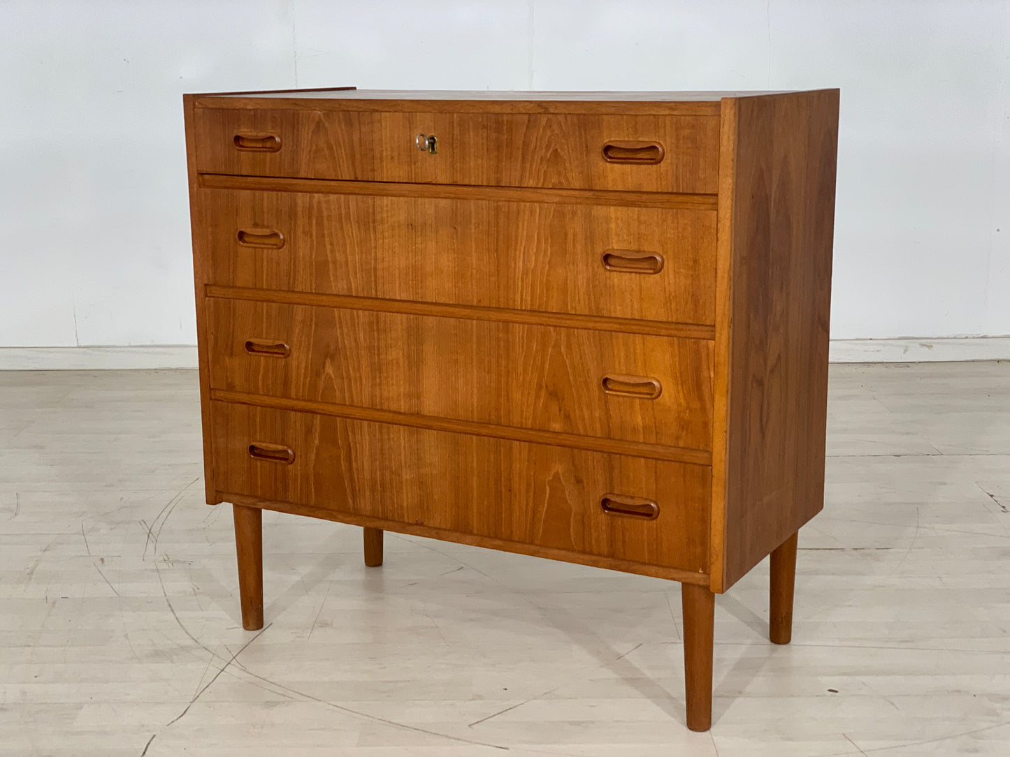 DANISH TEAK KOMMODE SCHRANK WÄSCHEKOMMODE VINTAGE