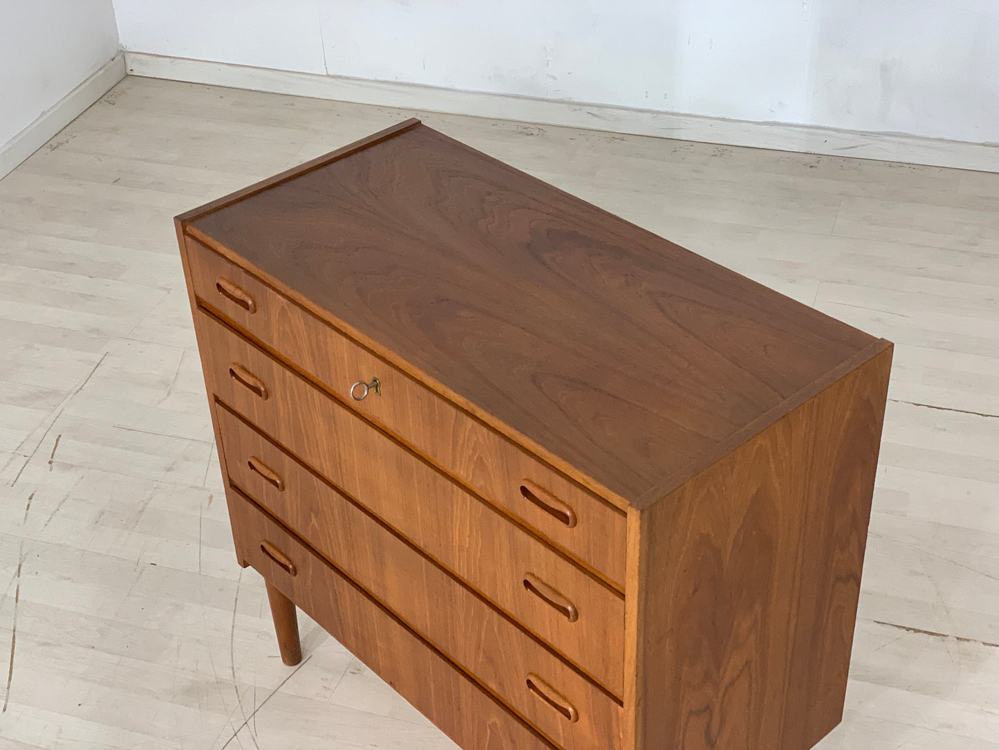 DANISH TEAK KOMMODE SCHRANK WÄSCHEKOMMODE VINTAGE