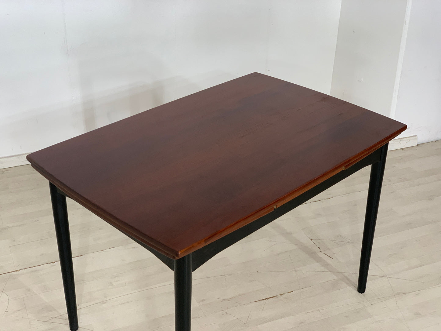 MID CENTURY DANISH TEAK DINING TABLE VINTAGE