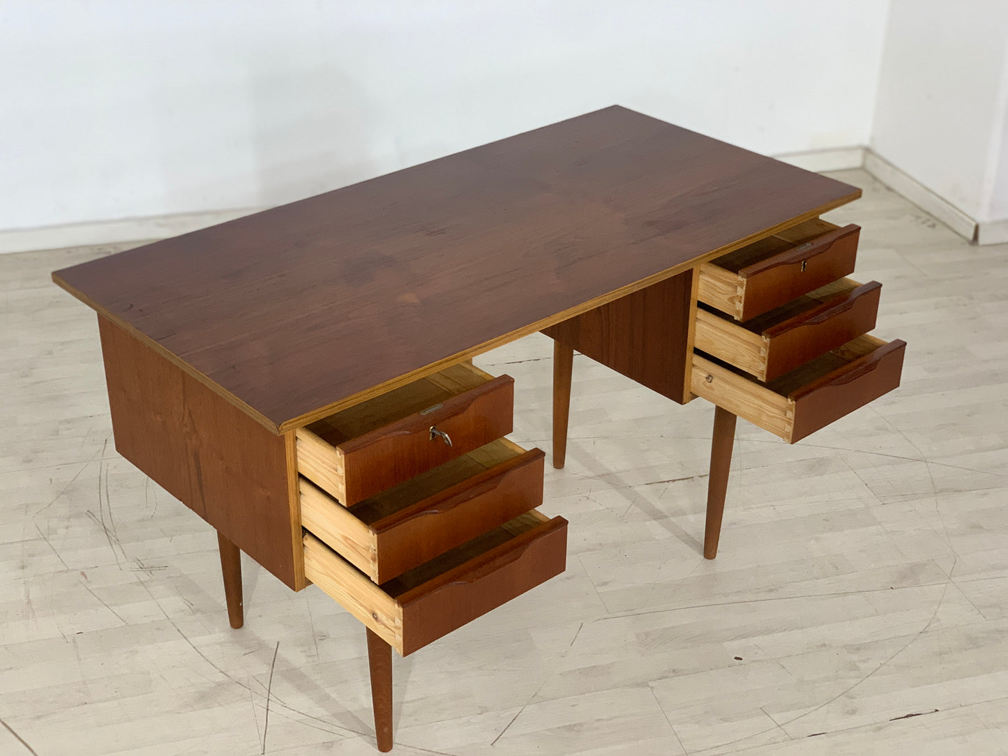 DANISH TEAK SCHREIBTISCH TISCH DESK VINTAGE