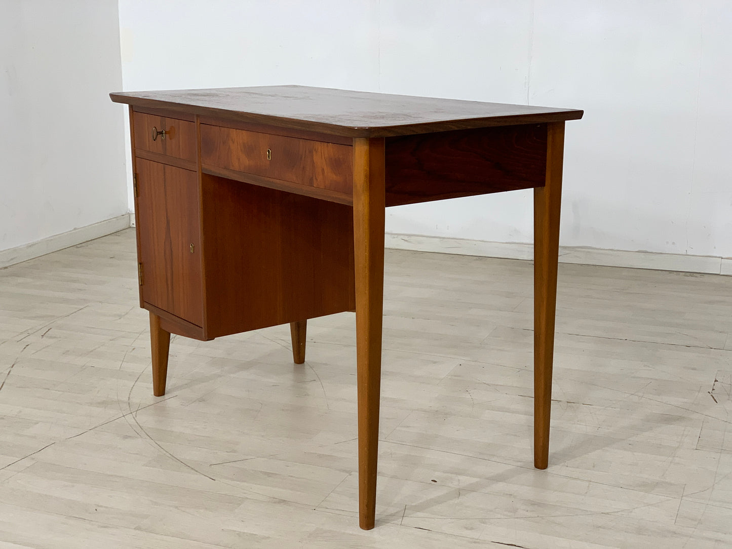 DANISH TEAK SCHREIBTISCH TISCH DESK VINTAGE