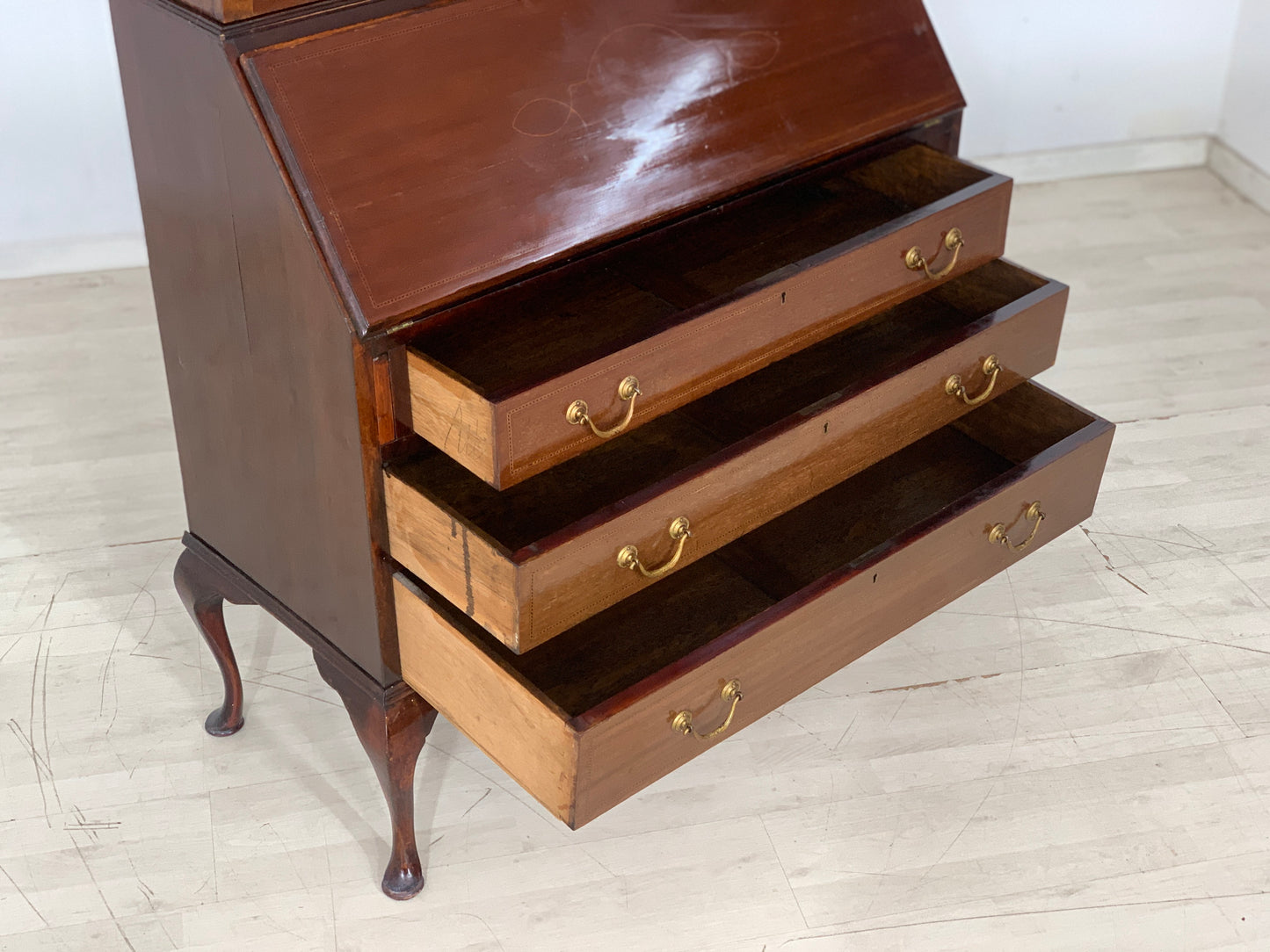 ANTIQUE MAHOGANY DISPLAY CABINET SECRETARY AROUND 1880