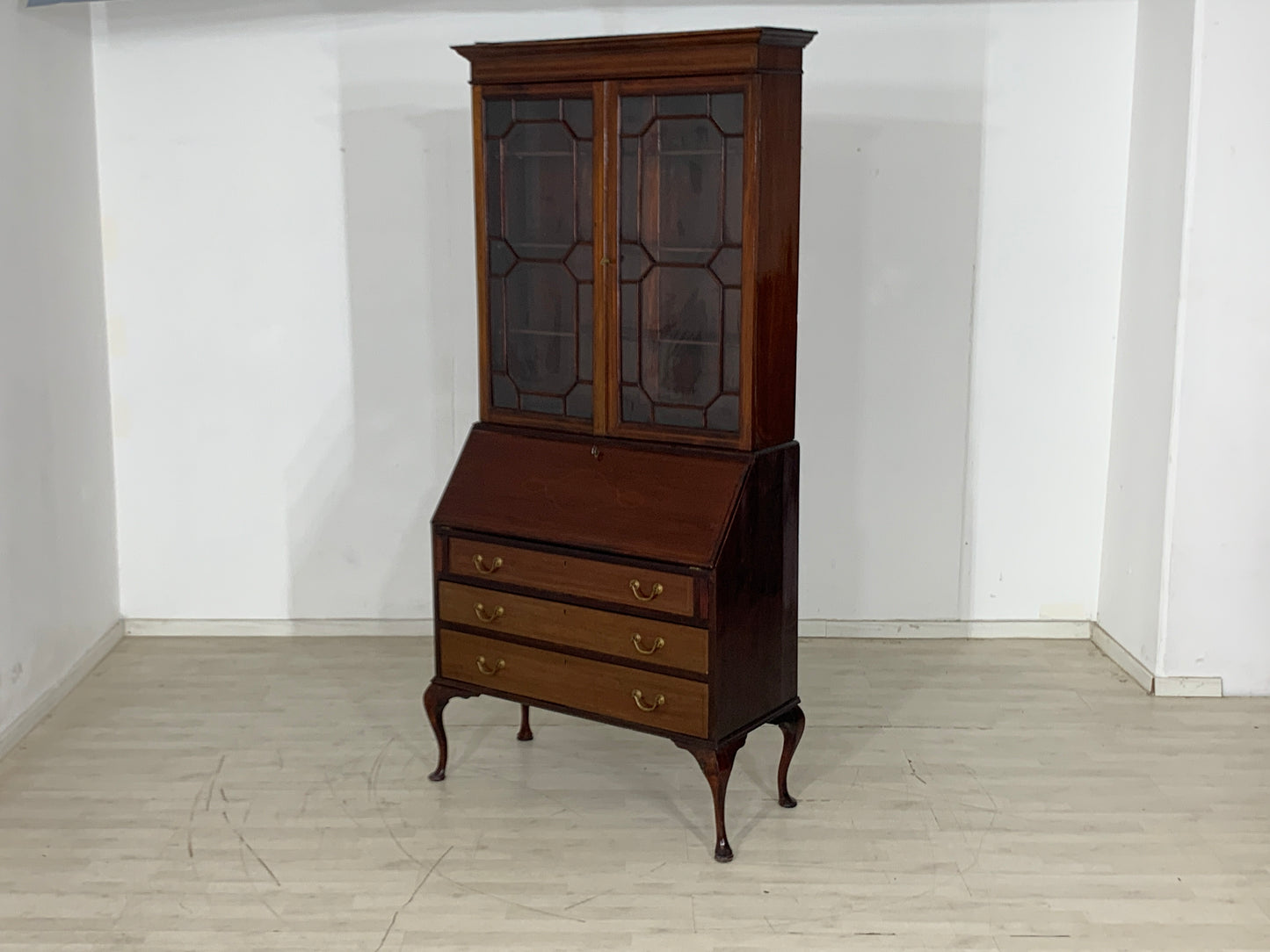 ANTIQUE MAHOGANY DISPLAY CABINET SECRETARY AROUND 1880