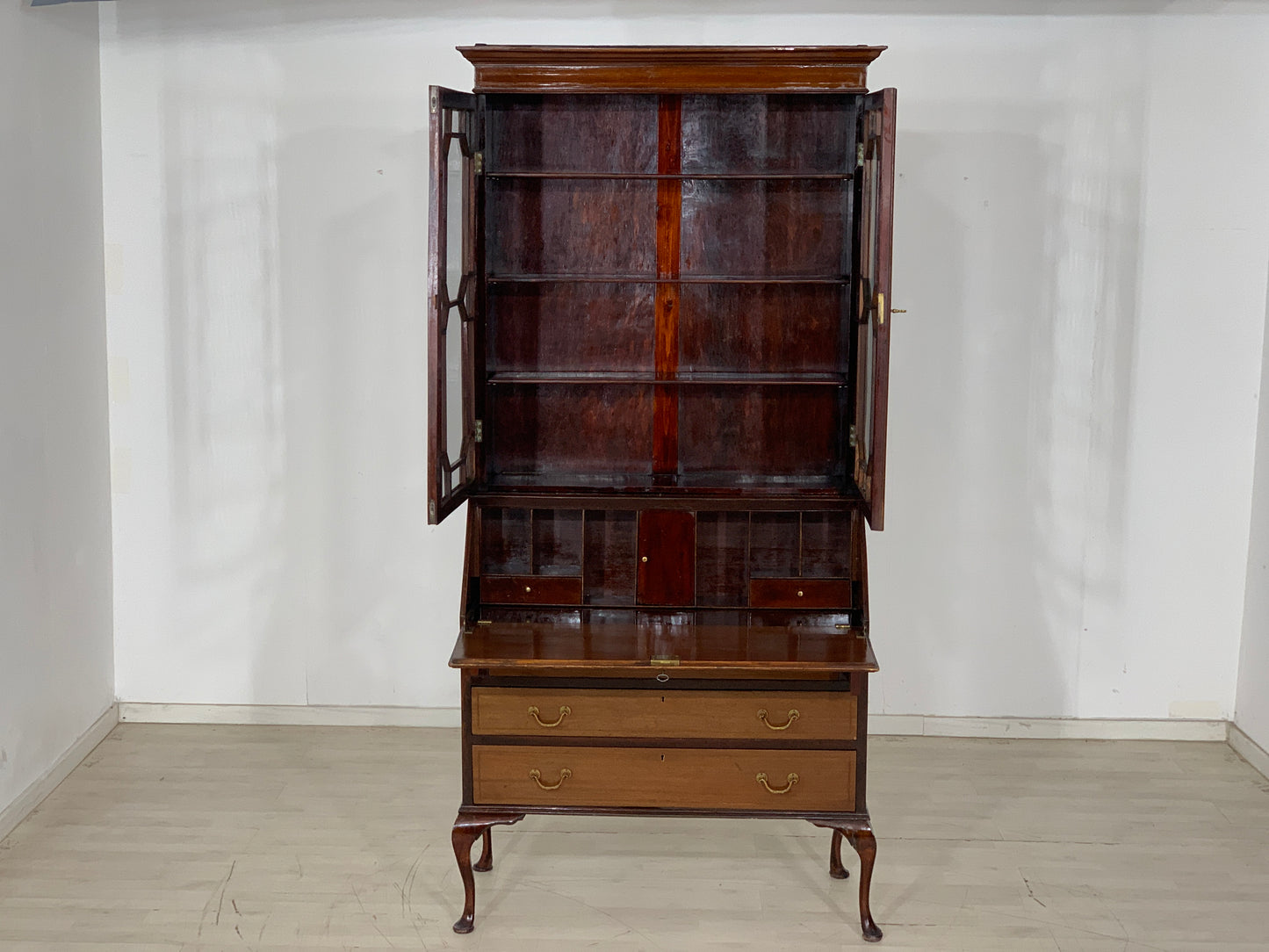 ANTIQUE MAHOGANY DISPLAY CABINET SECRETARY AROUND 1880