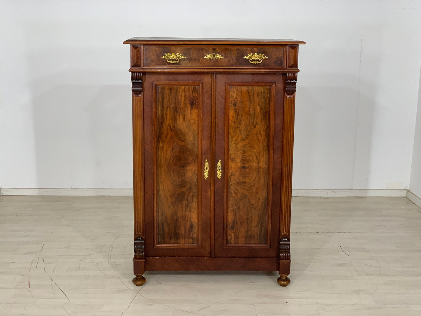 FOUNDATION PERIOD VERTIKO CABINET WARDROBE ANTIQUE AROUND 1900