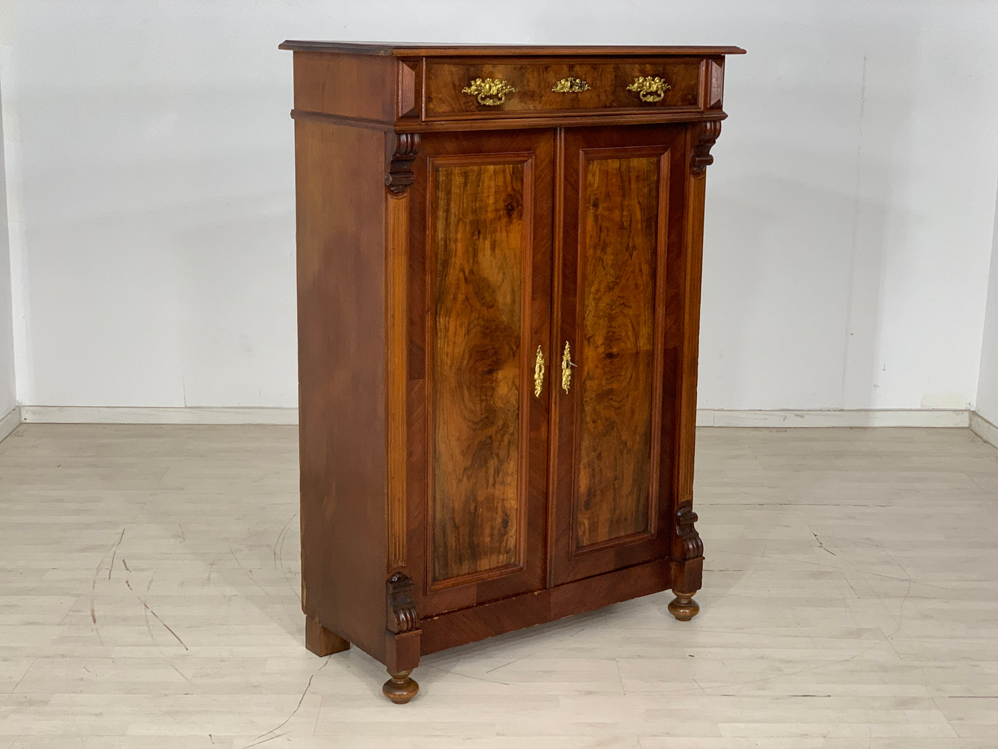 GRÜNDERZEIT VERTIKO SCHRANK KLEIDERSCHRANK ANTIK UM 1900