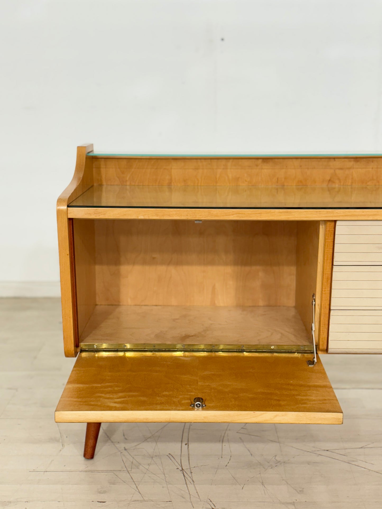 Mid-Century Lowboard / Vintage Kommode / Schrank – 60er Jahre