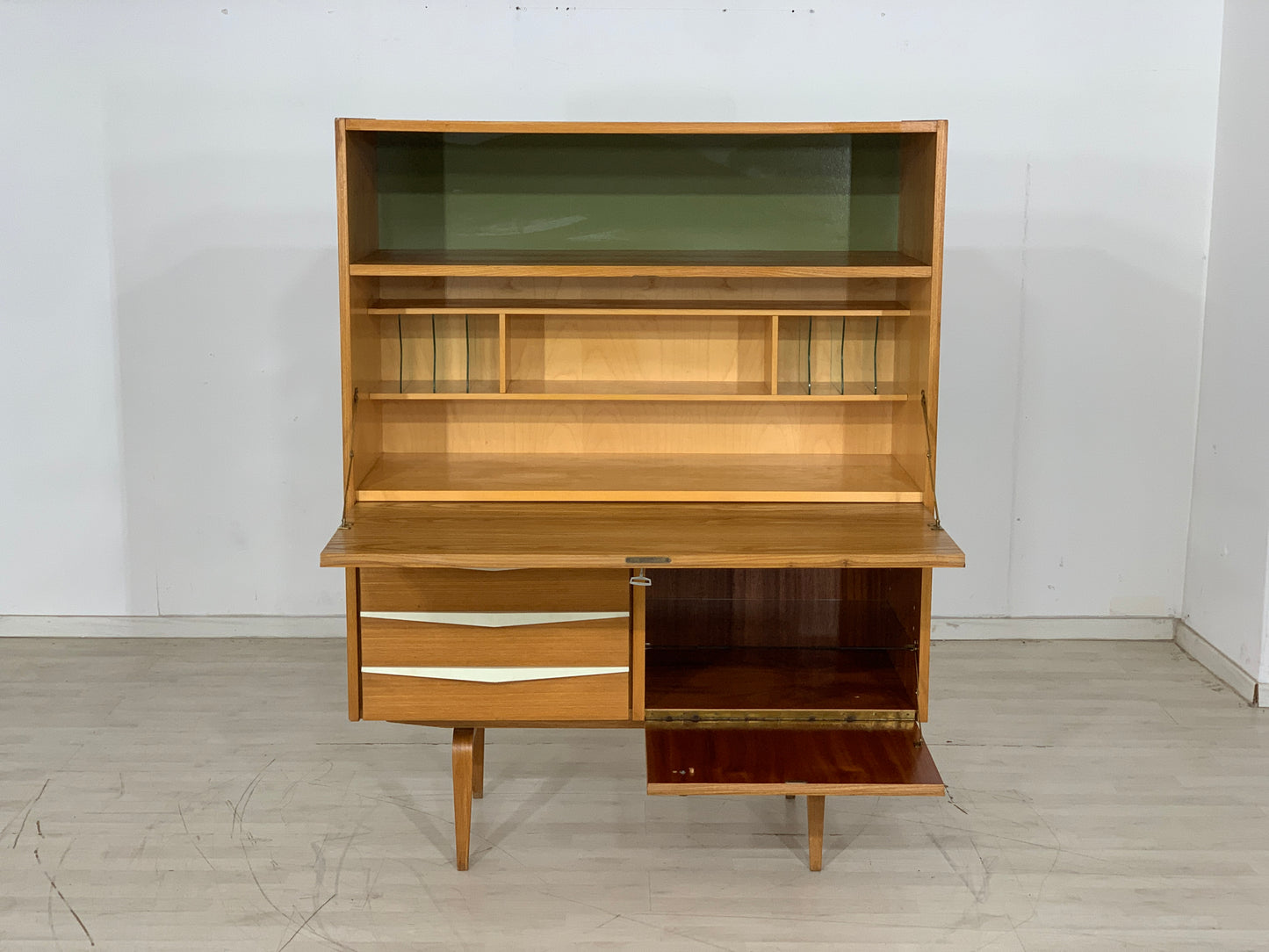 MID CENTURY HELLERAU HIGHBOARD SCHRANK SEKRETÄR SERIE 427/E