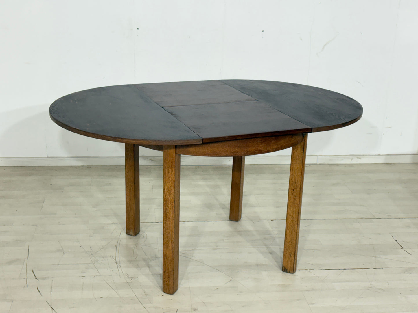 Art Deco Esstisch / Runder Küchentisch / Ausziehbarer Holztisch – um 1940