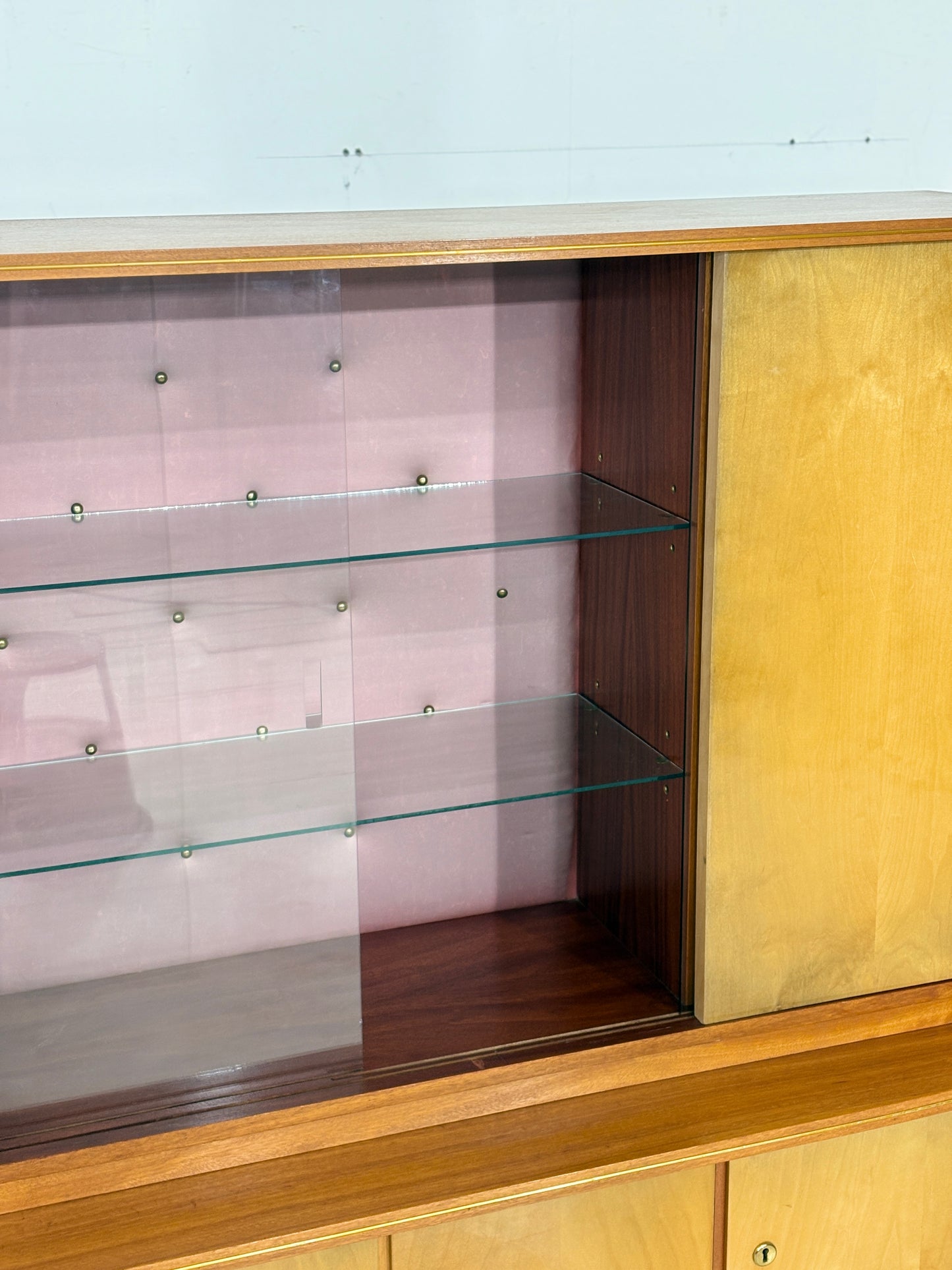 Wunderschönes Vintage Highboard / Barschrank / Sideboard / Geschirrschrank