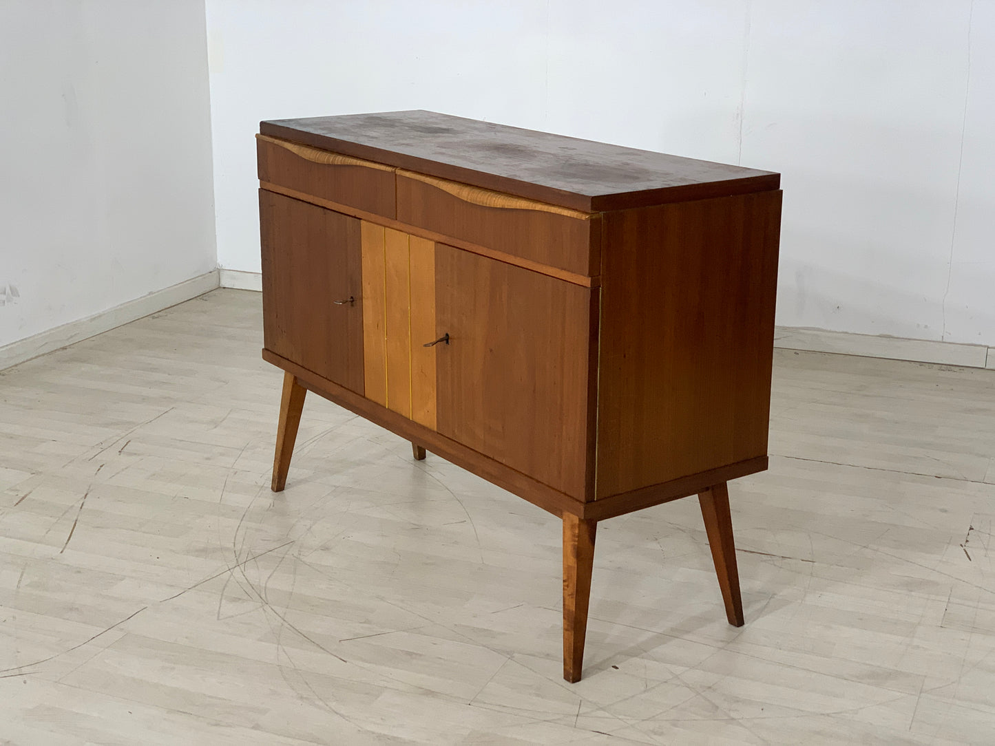 60er JAHRE KOMMODE SIDEBOARD SCHRANK FLURSCHRANK VINTAGE