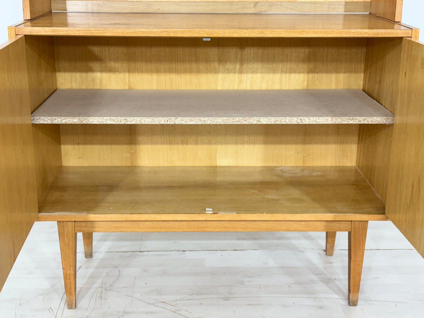 Vintage Hellerau Schrank / Mid Century Highboard / Kommode / Serie 602 Senesche