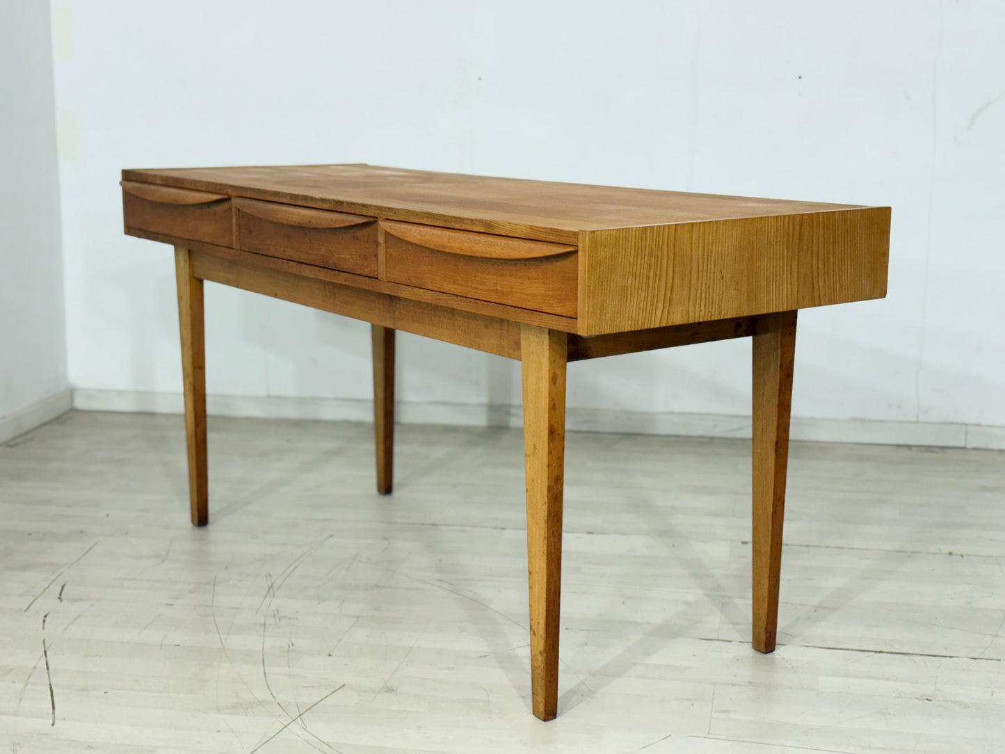Vintage Hellerau Schreibtisch / Serie 602 / Holz Tisch / Bürotisch / Mid-Century Desk