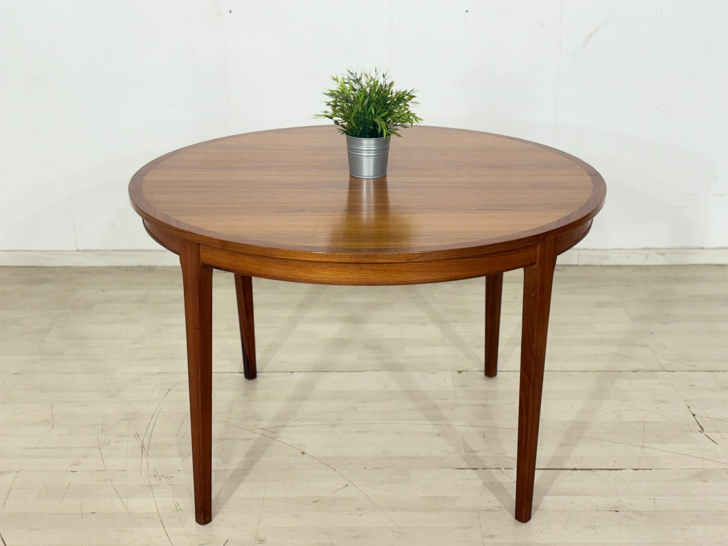 Schöner runder Esstisch / Teak Küchentisch / Holz Tisch / Vintage dining table