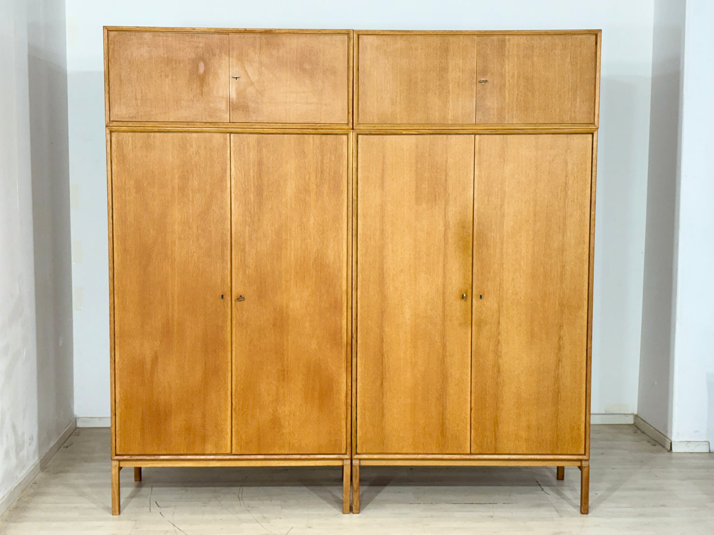 Vintage IKEA Kleiderschrank / Schlafzimmerschrank / Wäscheschrank / Holz Schrank