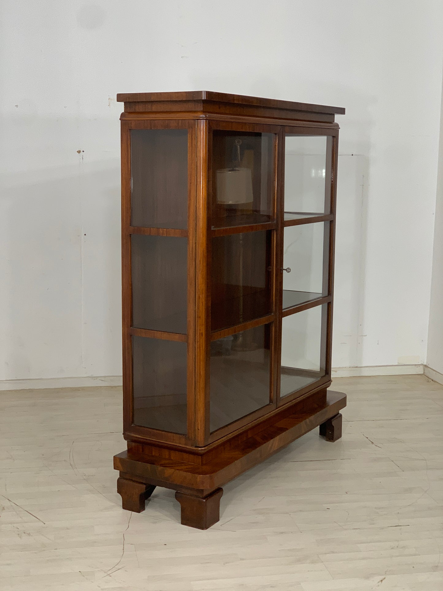 Art Deco Vitrine Schrank Vitrinenschrank Wohnzimmerschrank