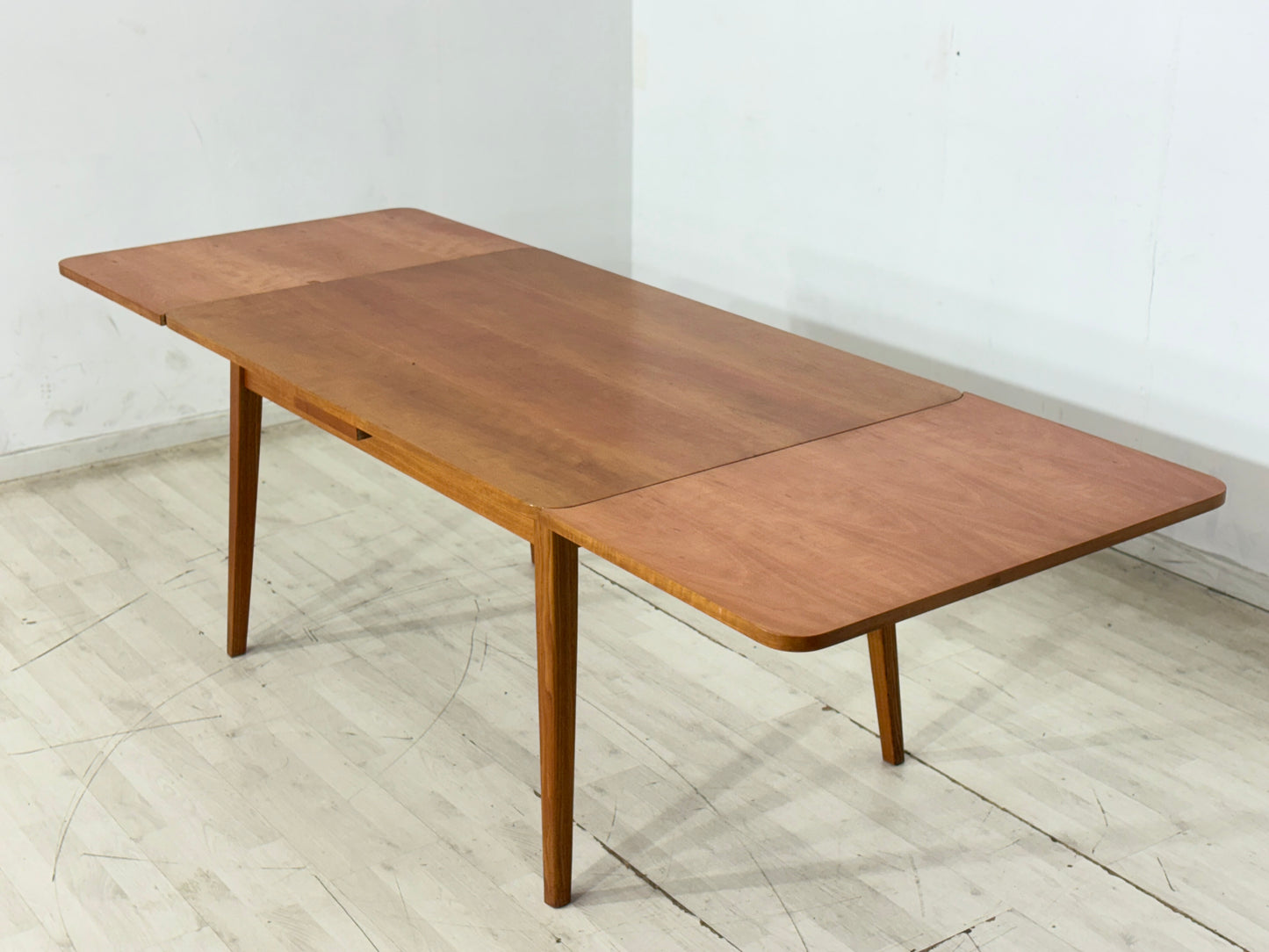 Vintage Esstisch / Couchtisch / Ausziehtisch – 60er Jahre