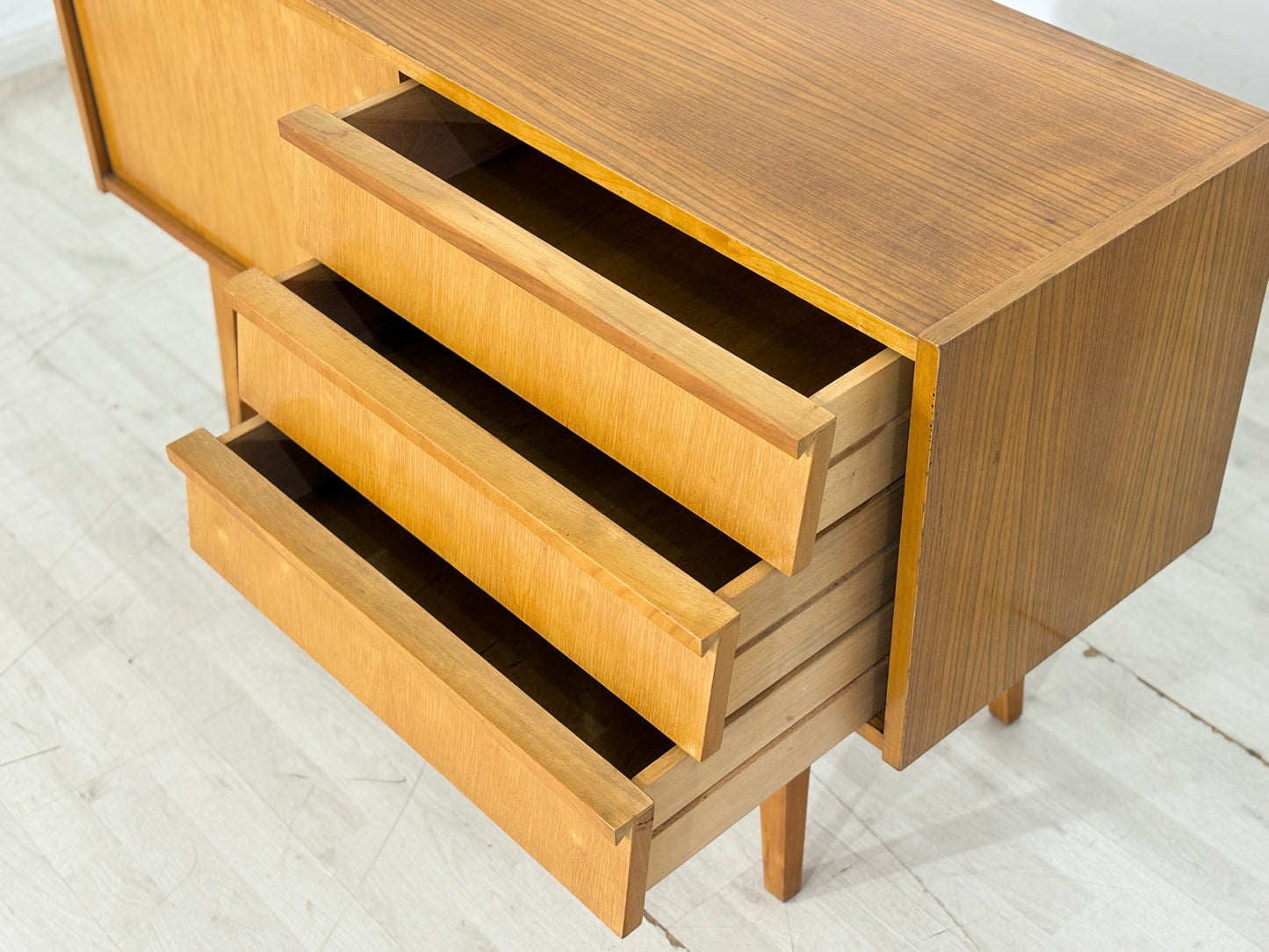 Vintage Sideboard / Kommode / Mid-Century Schrank – 60er Jahre
