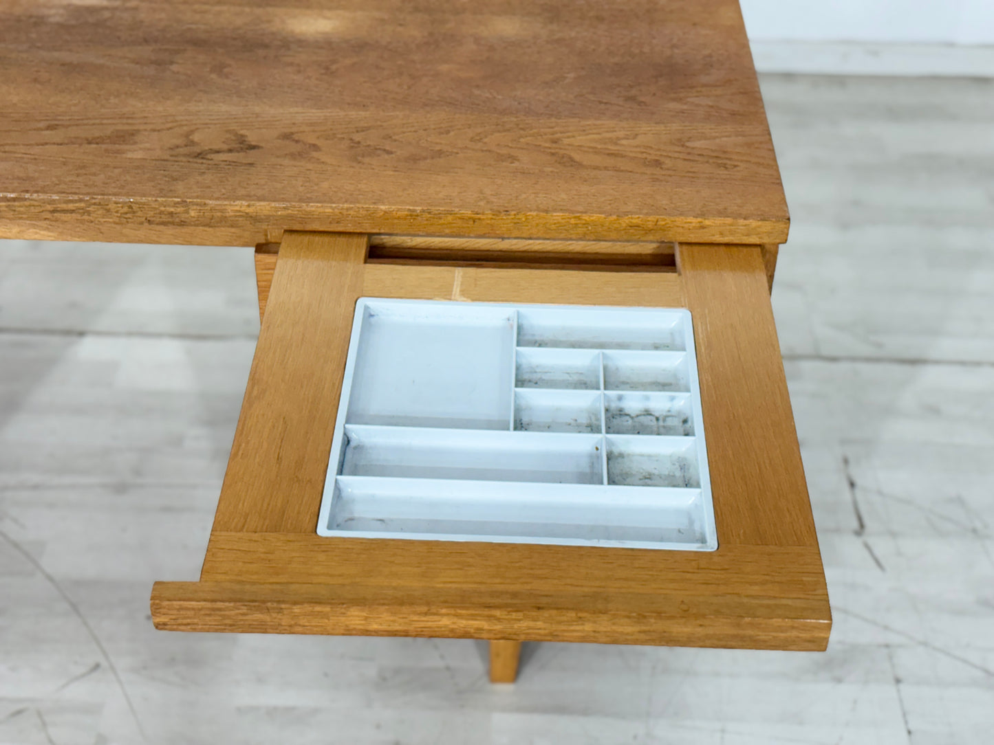 Schöner Vintage-Klassiker: Freistehender Ikea Schreibtisch in Eiche 60er Jahre