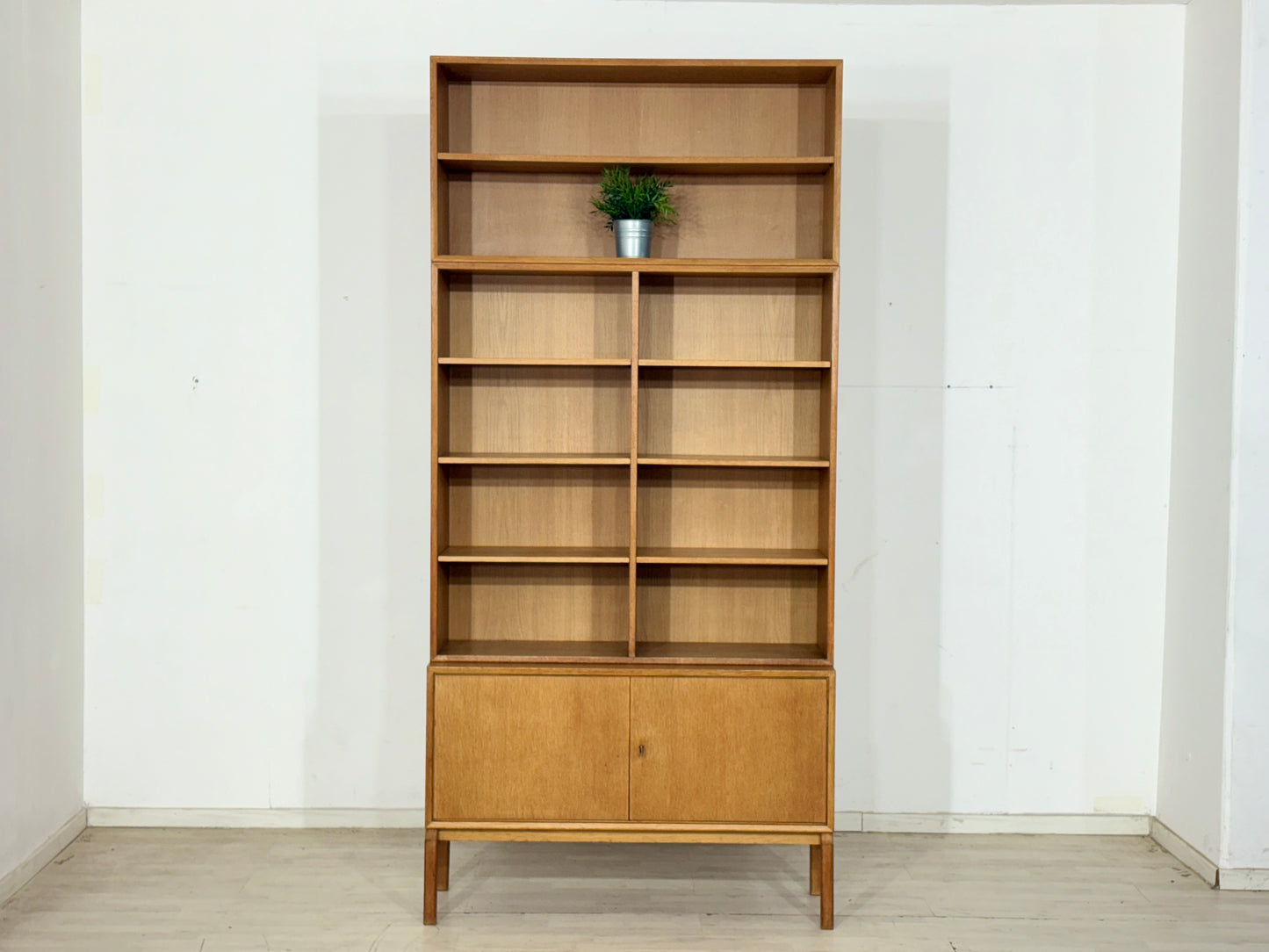 Vintage Klassiker: IKEA MTP Regal / Highboard / Sideboard  – Eiche – Design Marianne Richter