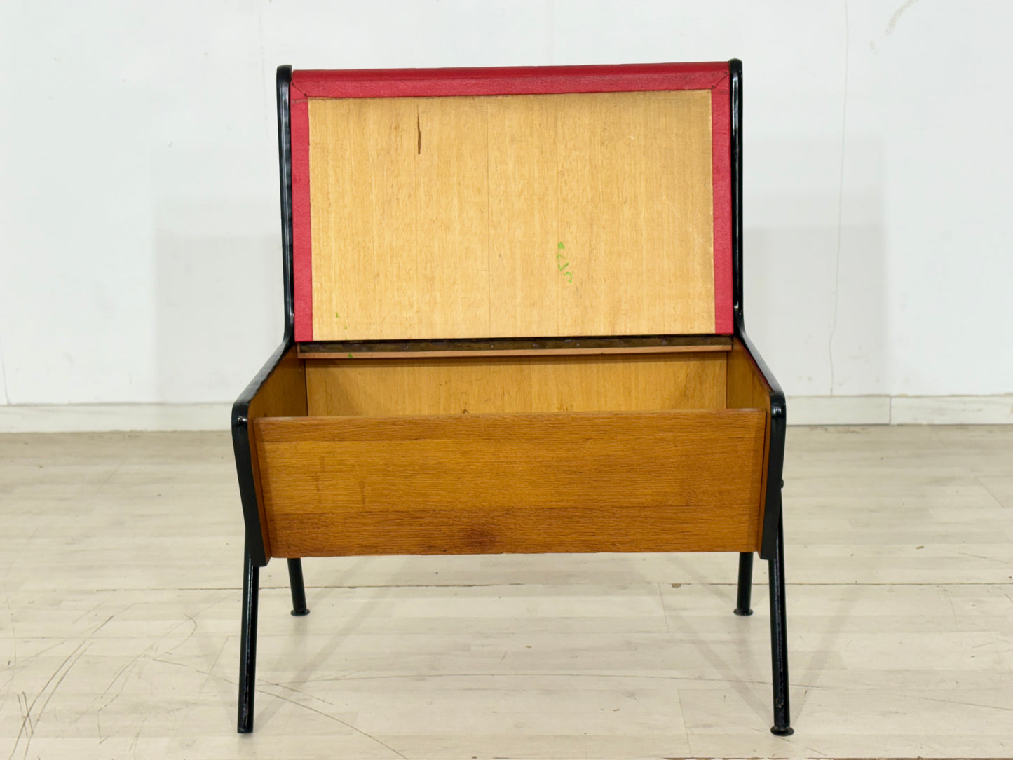 Vintage Design Sitzbank – Mid Century Essbank Industrial-Look