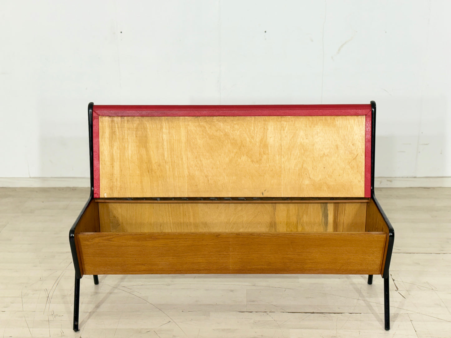 Vintage Design Sitzbank – Mid Century Essbank Industrial-Look