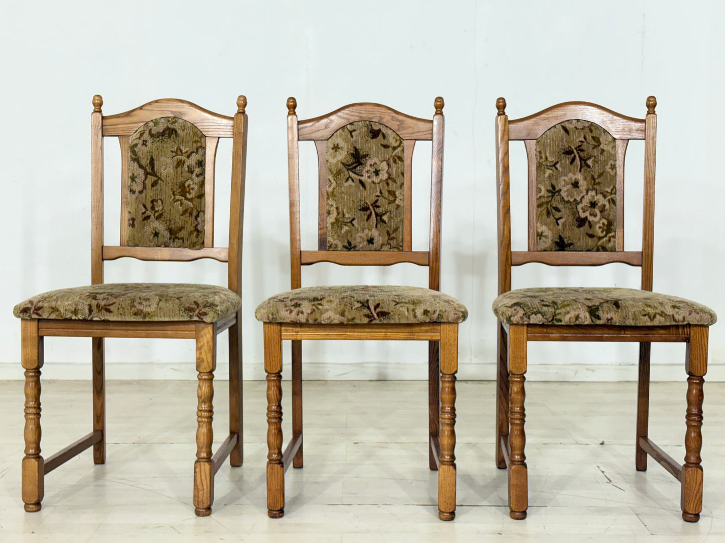 3er Set Vintage Stühle / Esszimmerstühle/ Küchenstühle