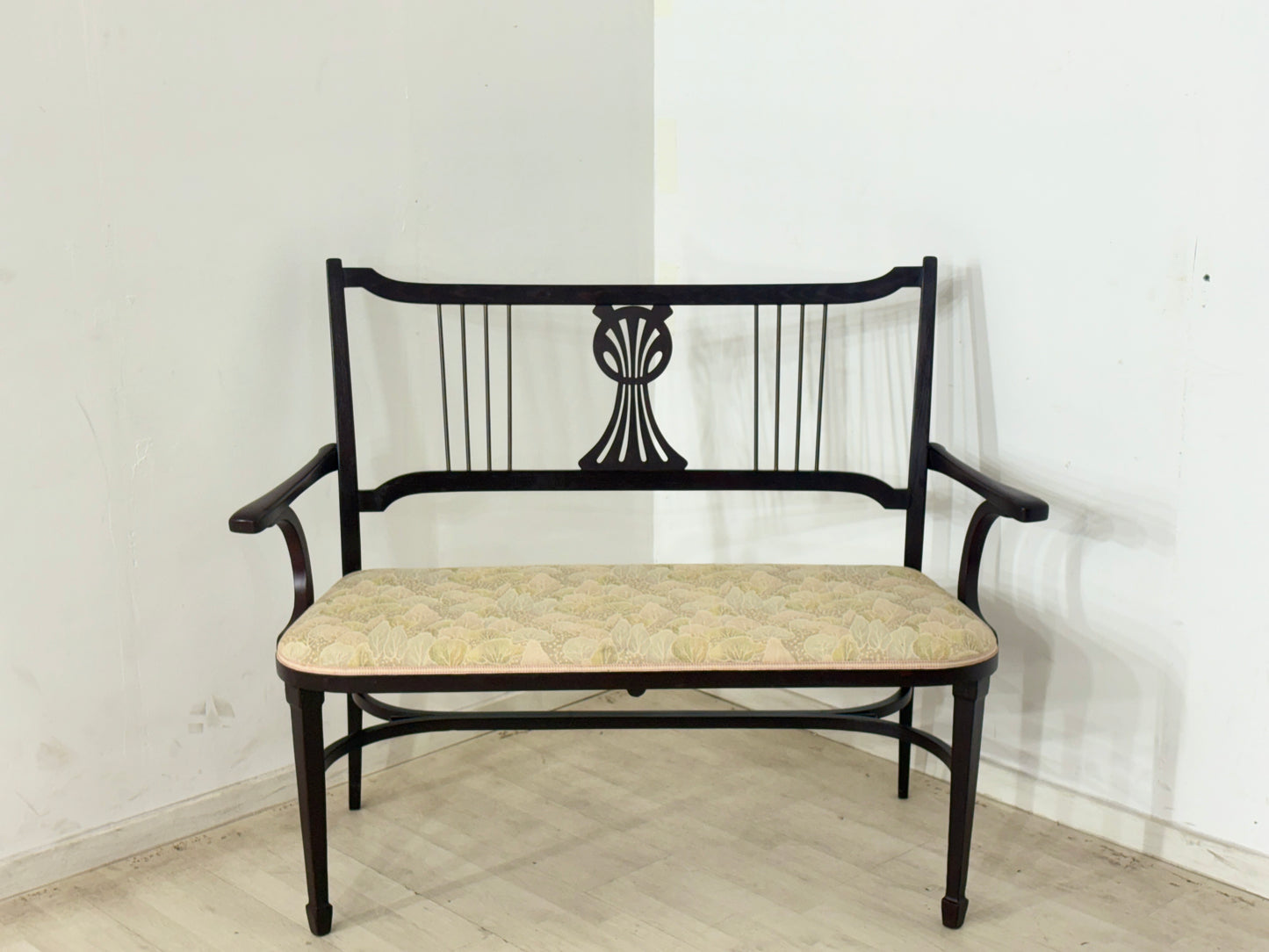 Original Thonet Sitzbank um 1900 – Jugendstil / Wiener Bank mit Messing-Rückenlehne